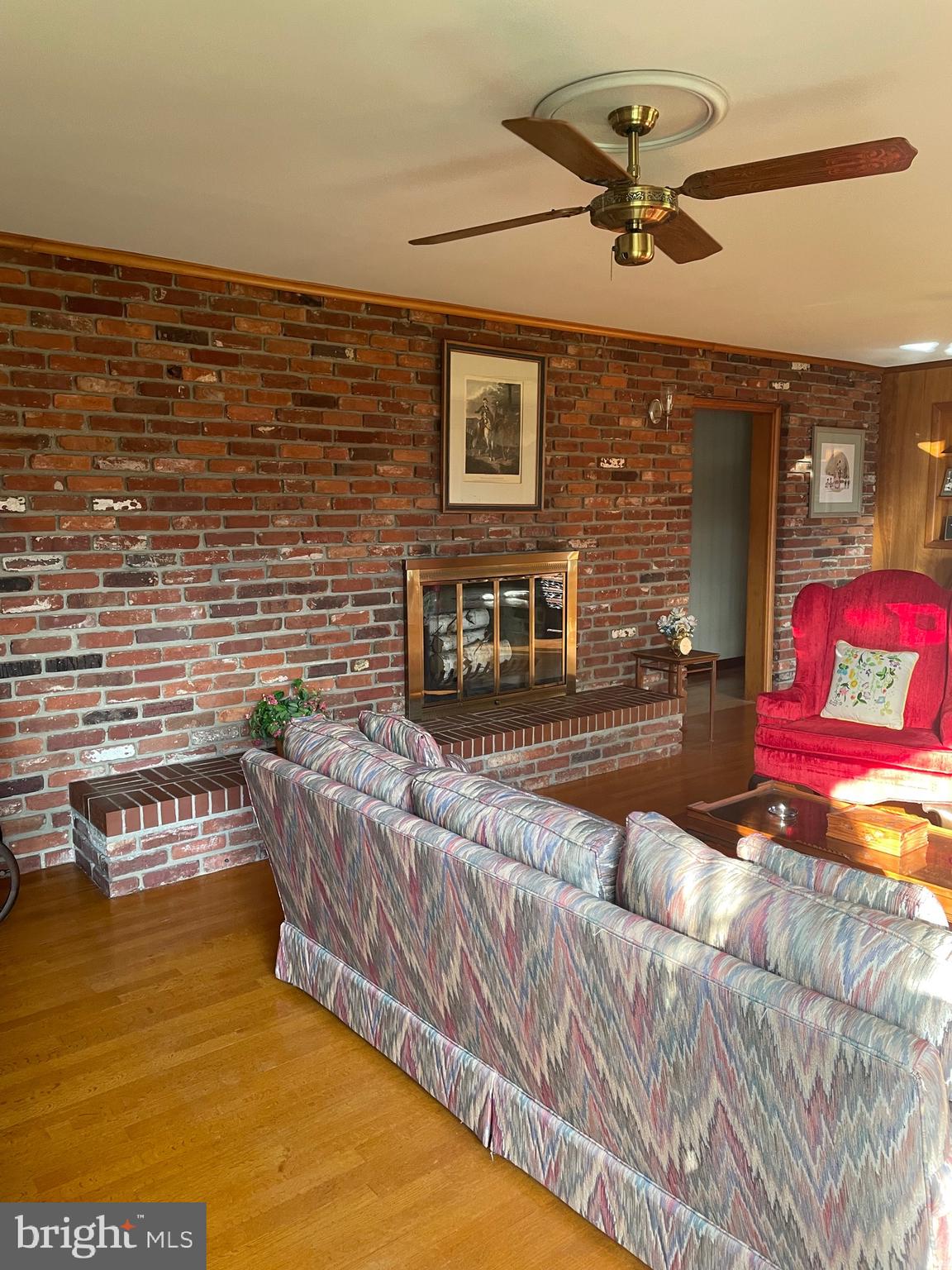 HUNTING HILLS - Residential