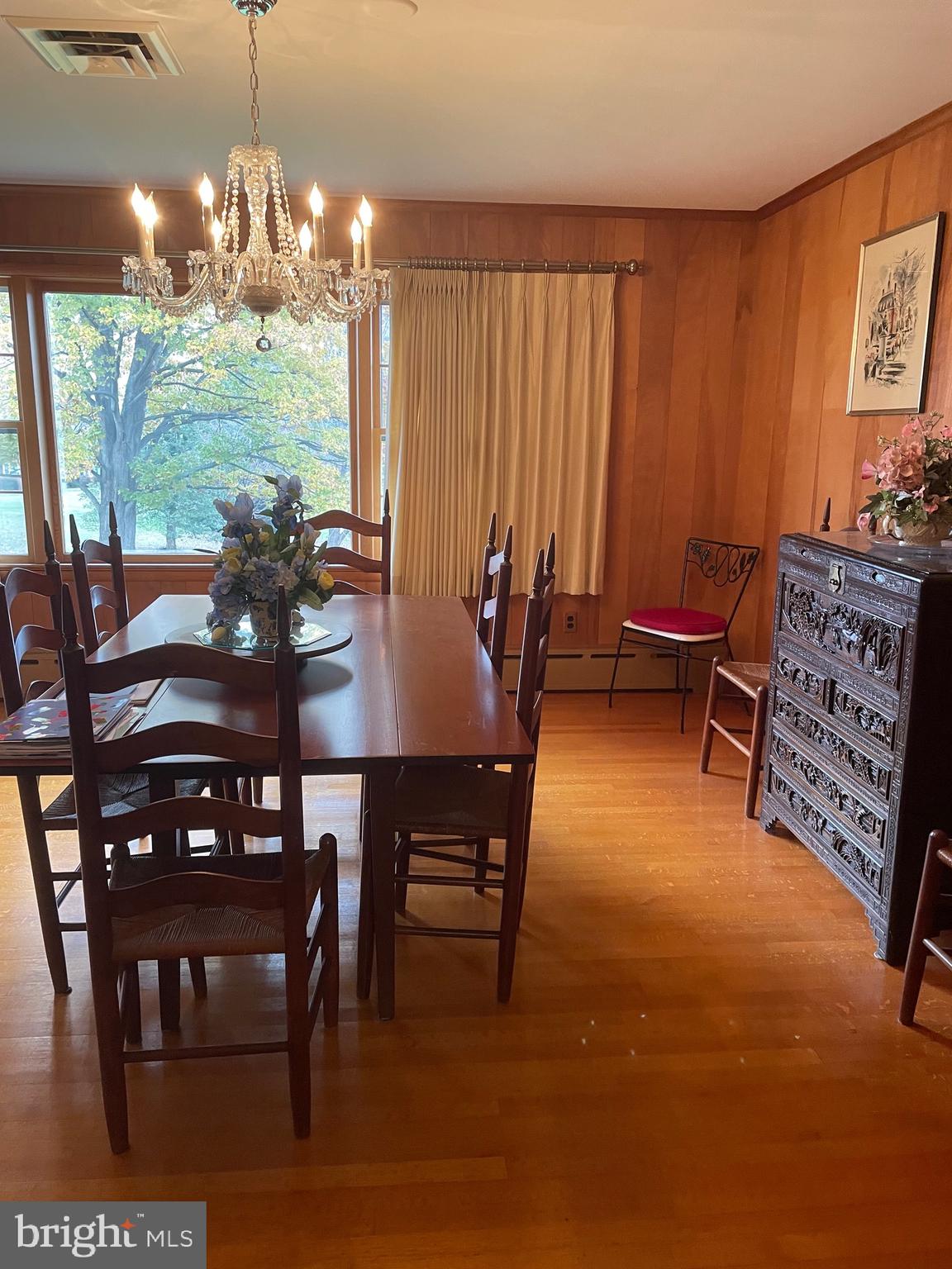 HUNTING HILLS - Residential