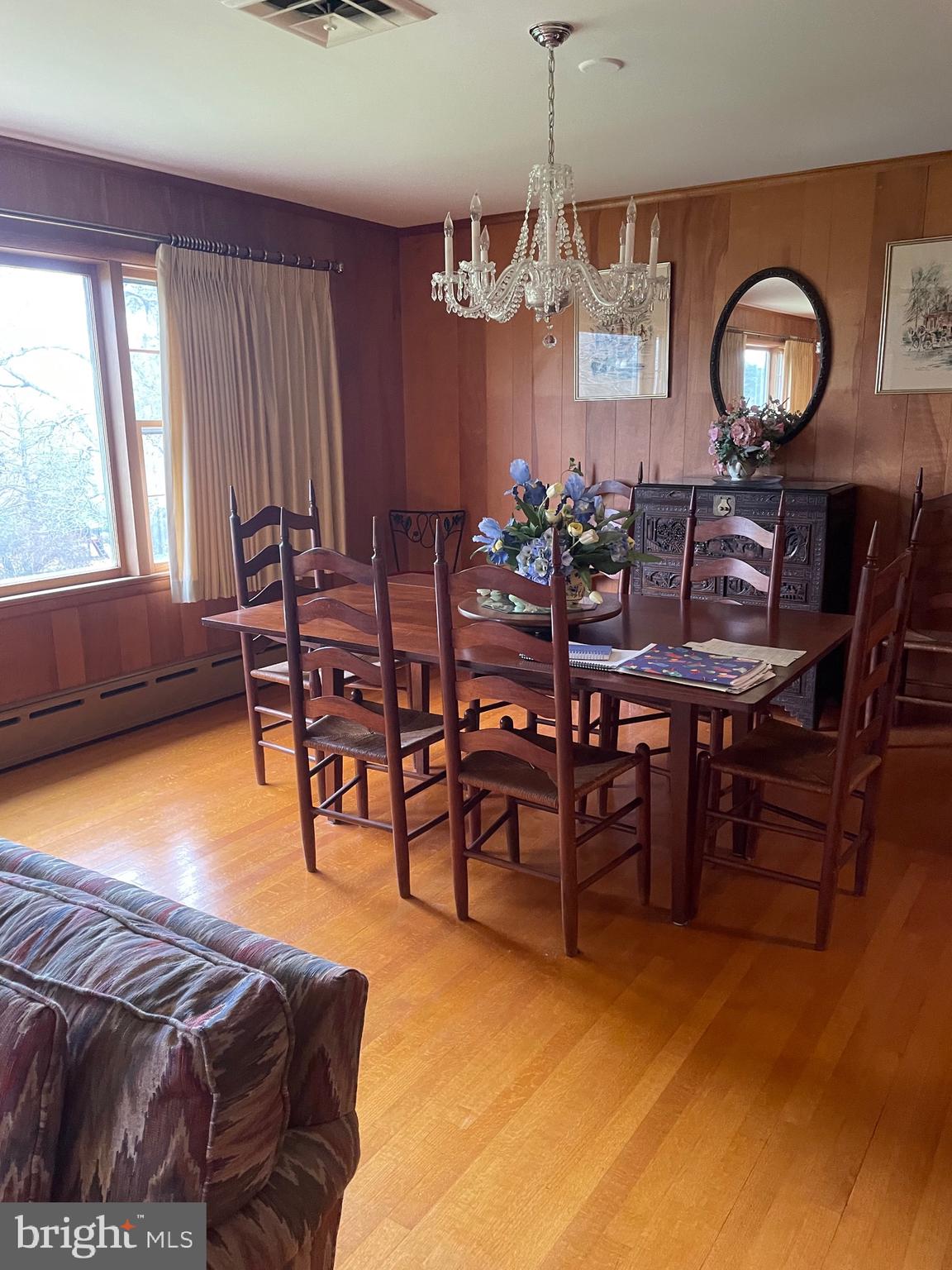 HUNTING HILLS - Residential