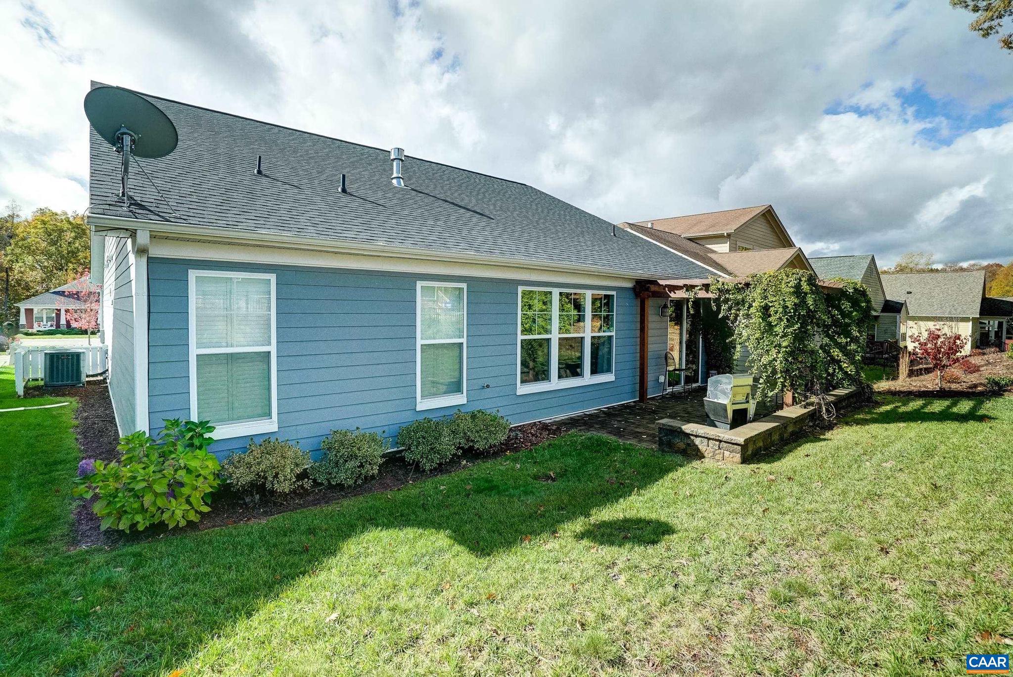 SPRING CREEK - Residential