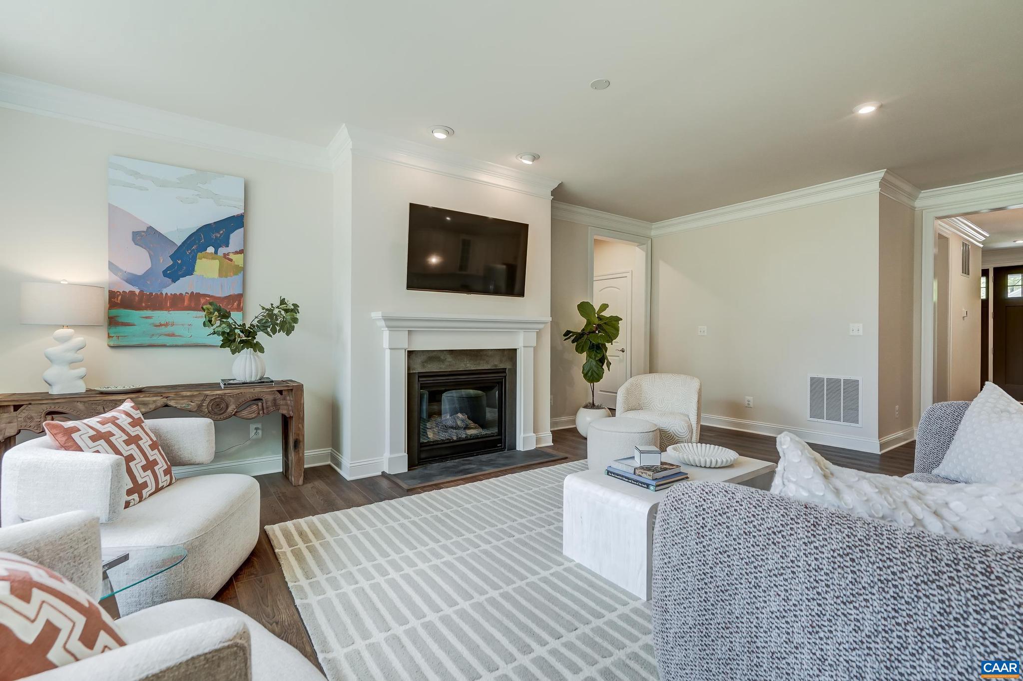SPRING CREEK - Residential