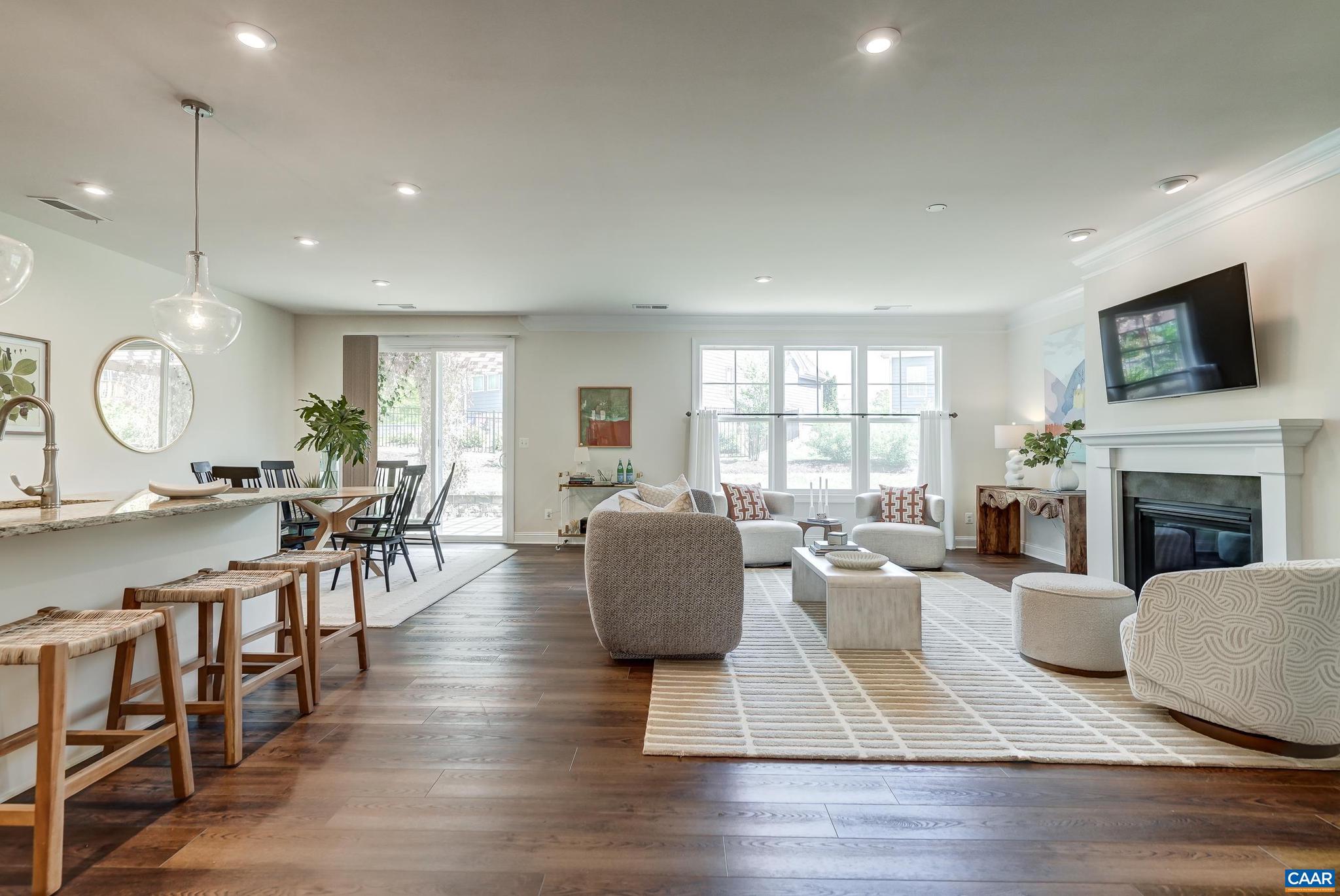 SPRING CREEK - Residential