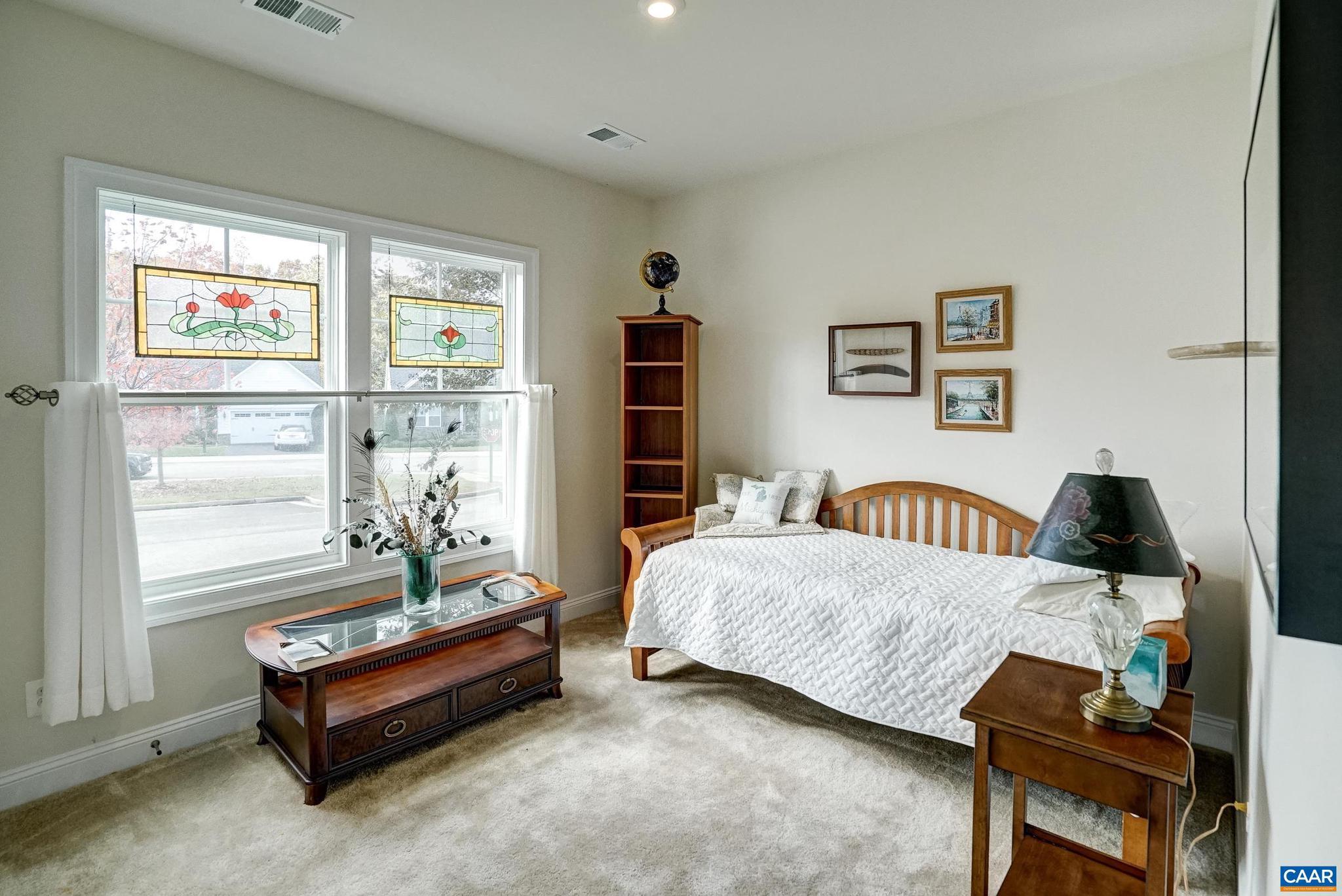 SPRING CREEK - Residential