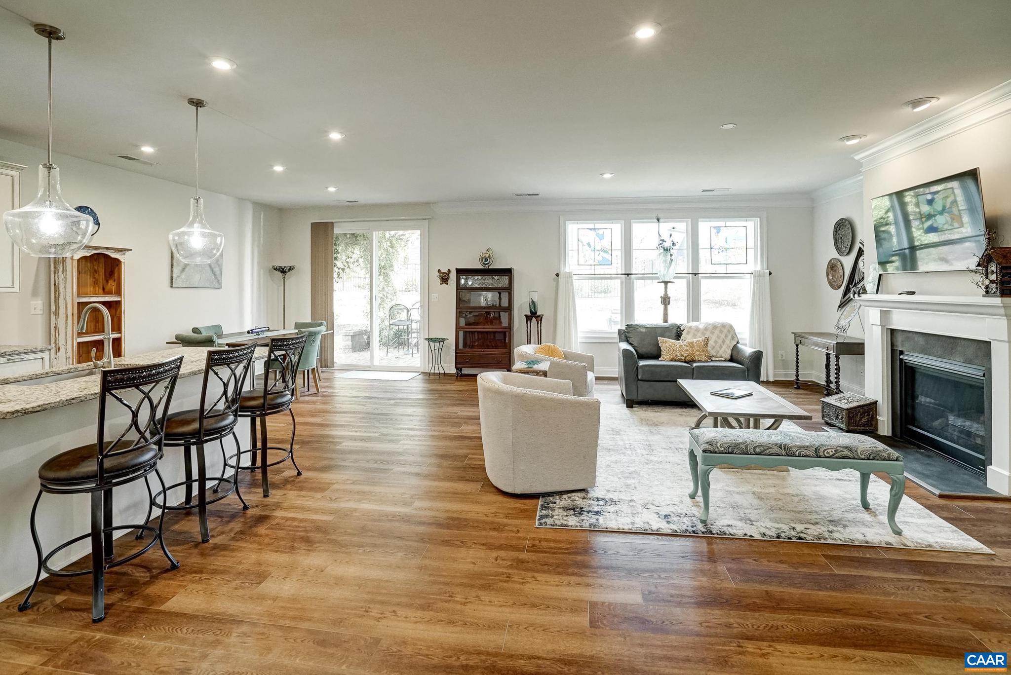 SPRING CREEK - Residential