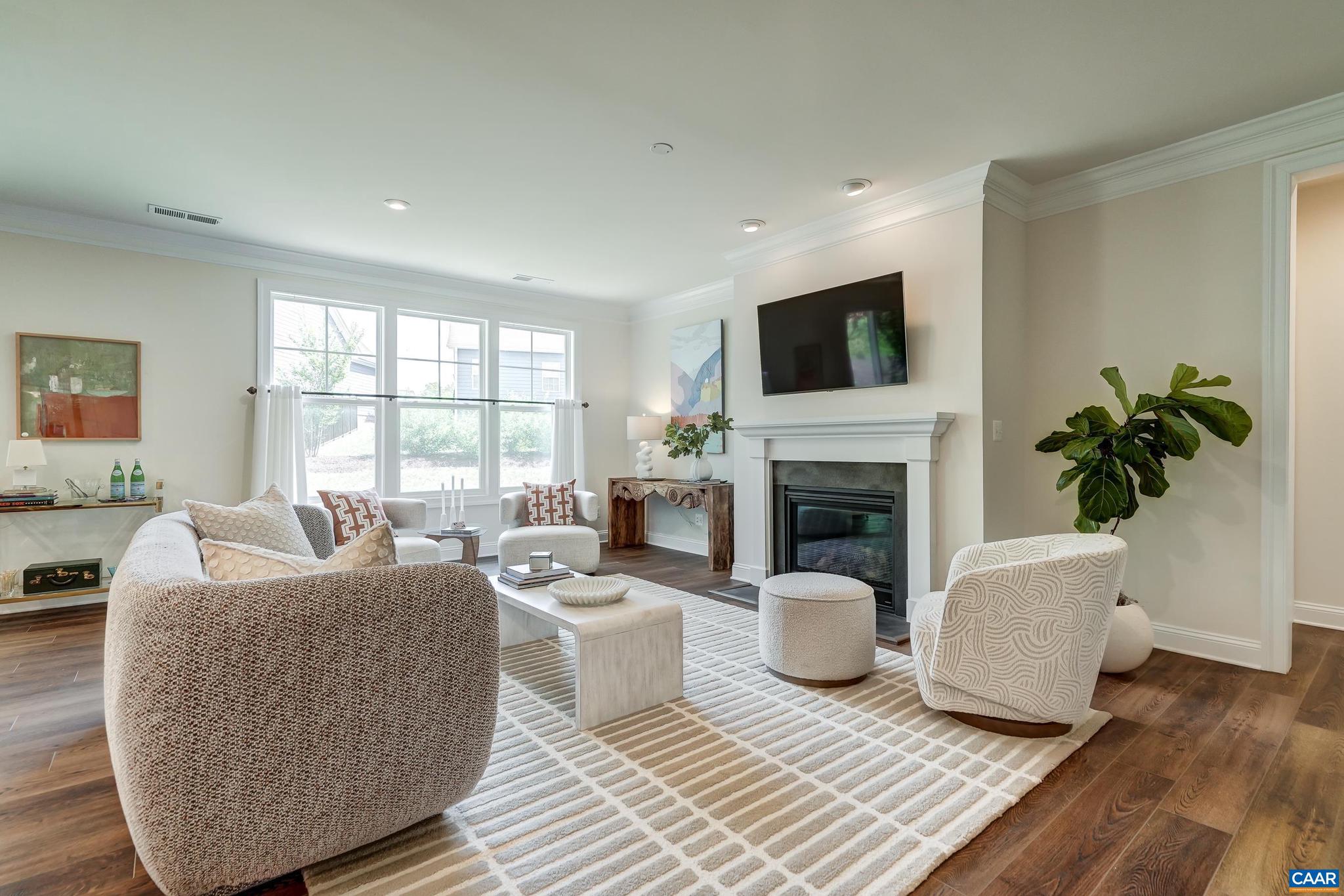 SPRING CREEK - Residential