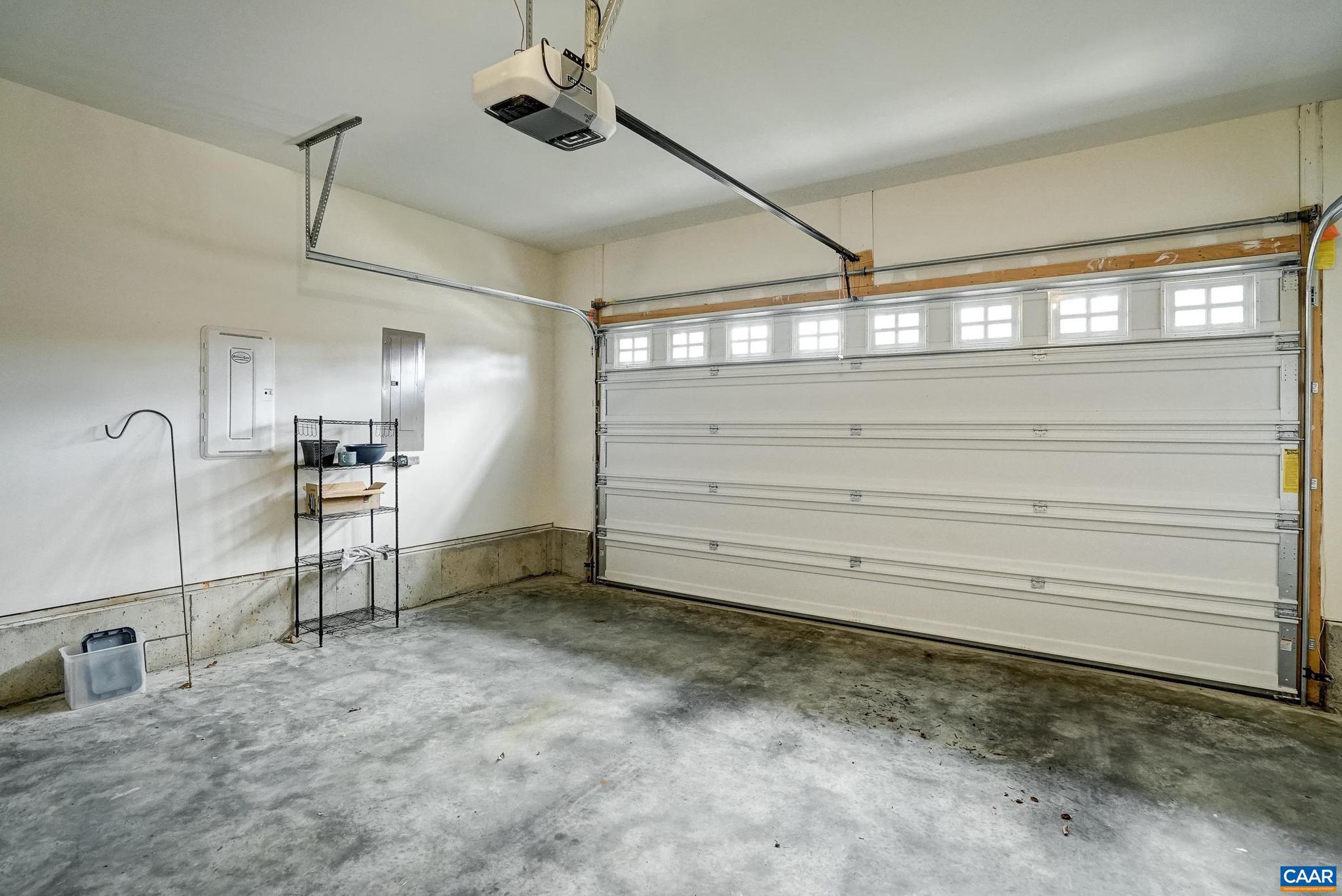 SPRING CREEK - Residential