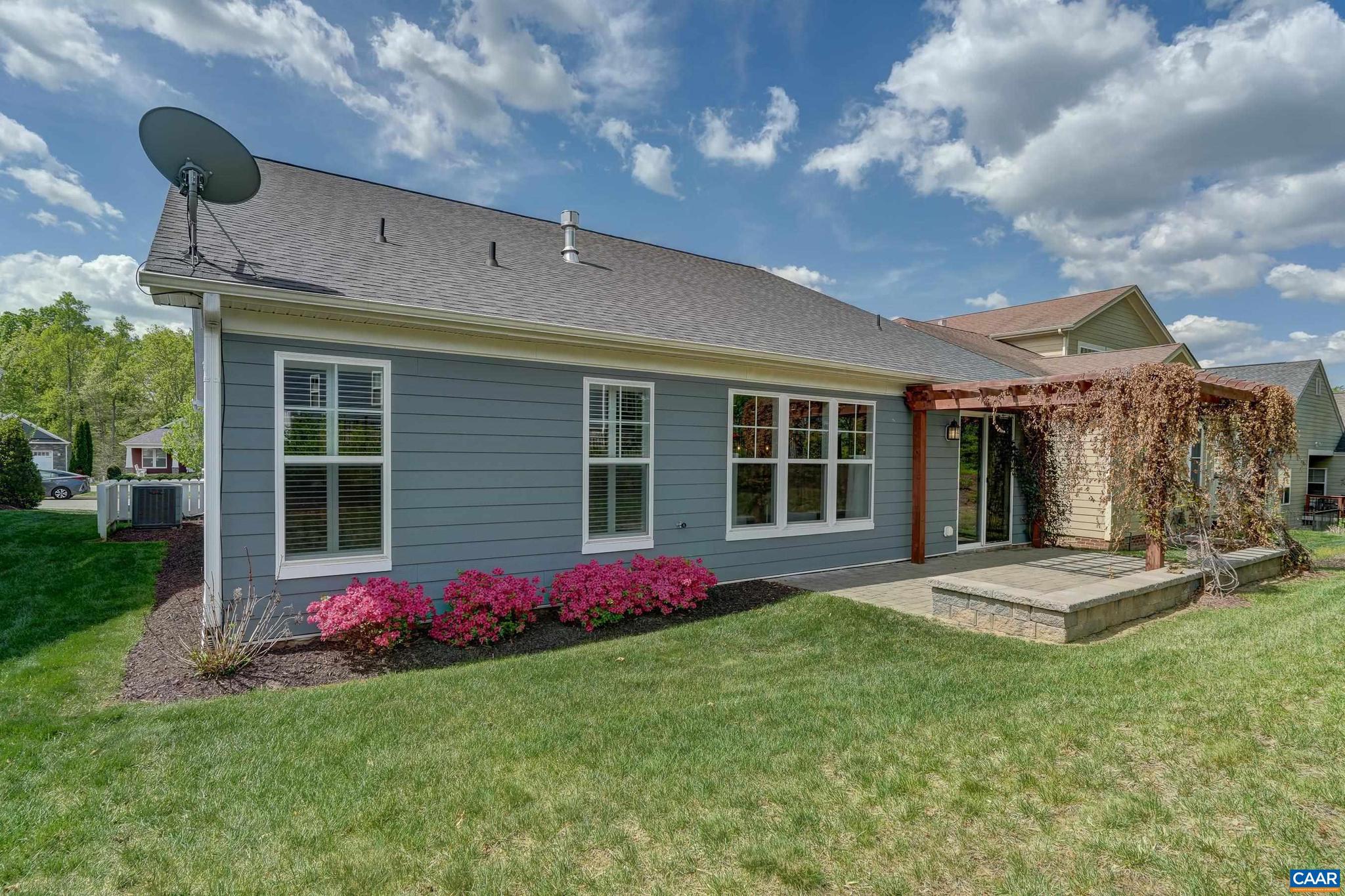 SPRING CREEK - Residential
