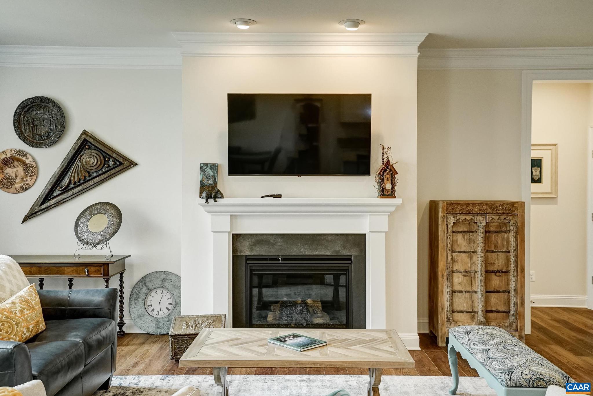 SPRING CREEK - Residential