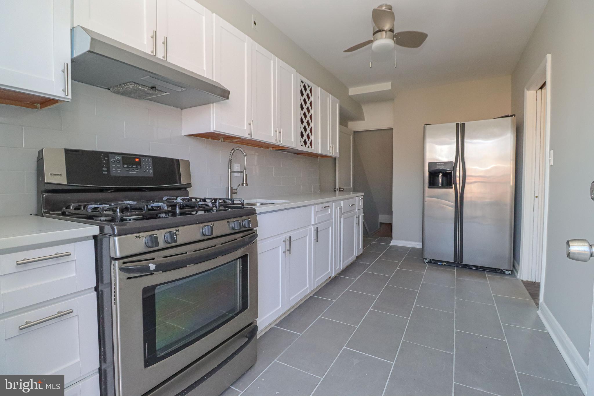 IDLEWOOD - Residential