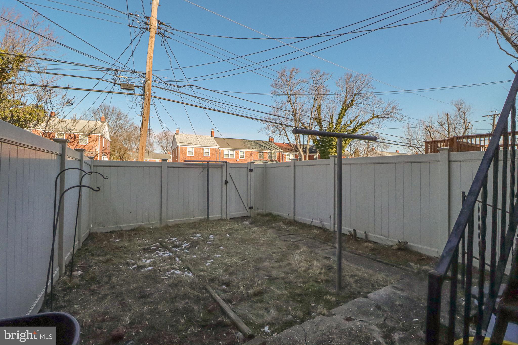 IDLEWOOD - Residential