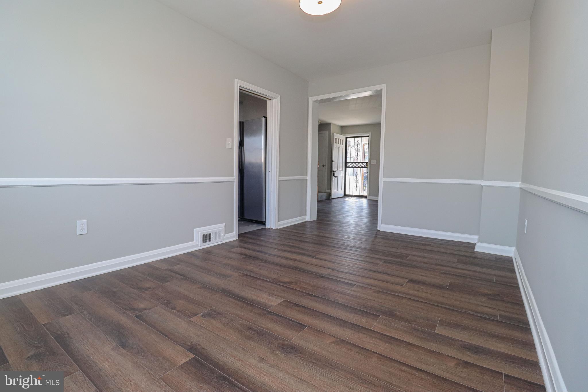 IDLEWOOD - Residential