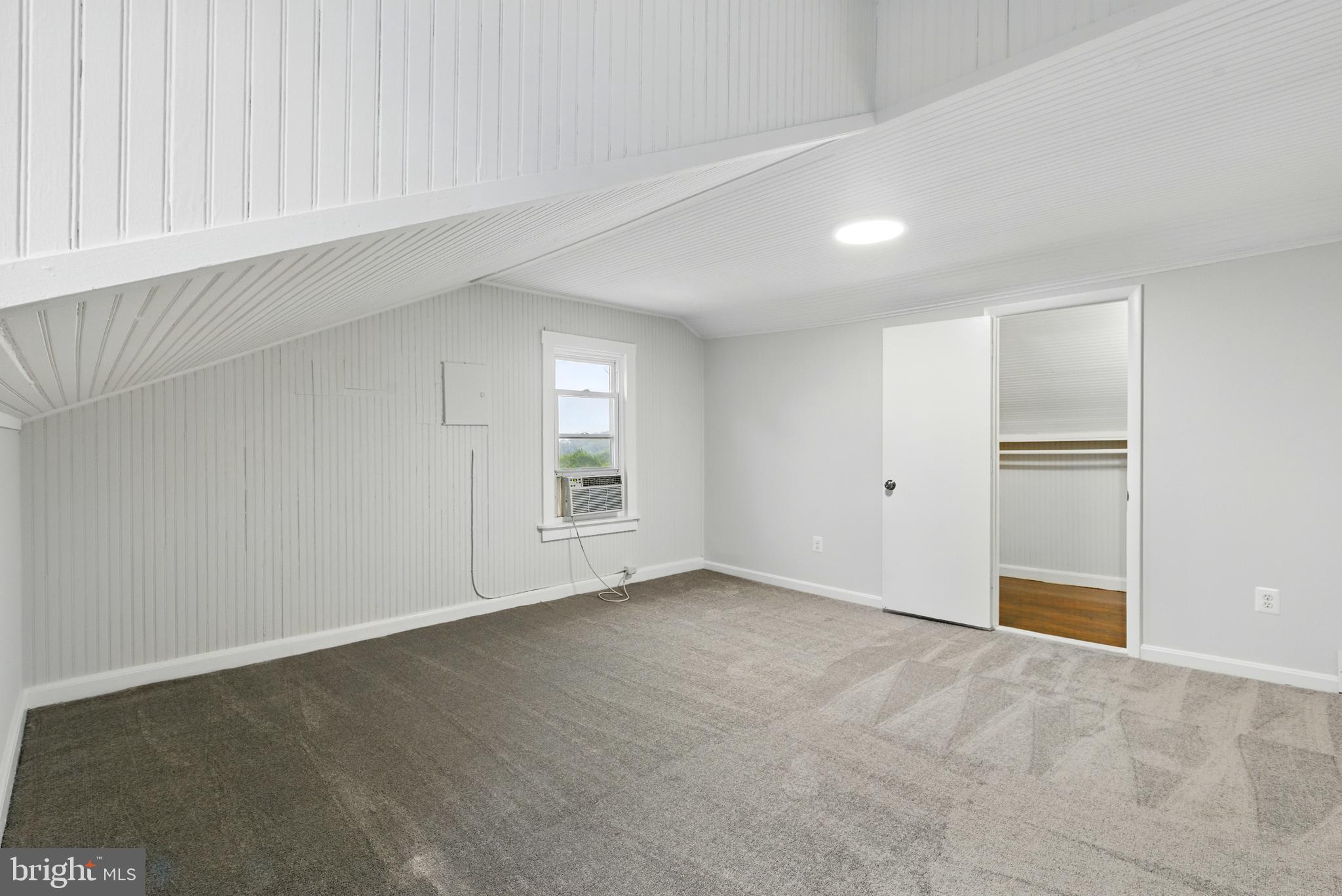 GR CAPITOL HEIGHTS - Residential