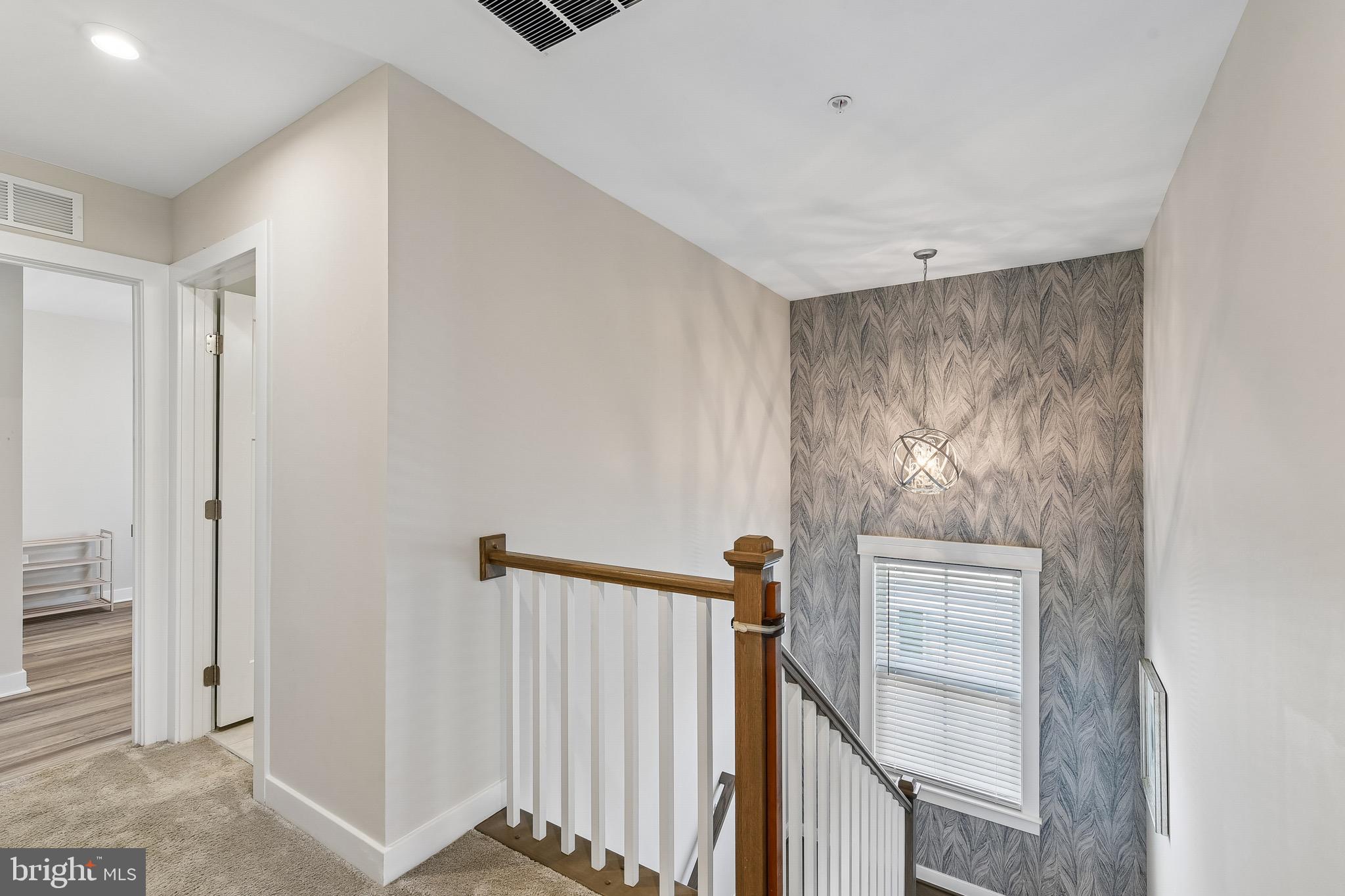 MAGNESS MILL - Residential