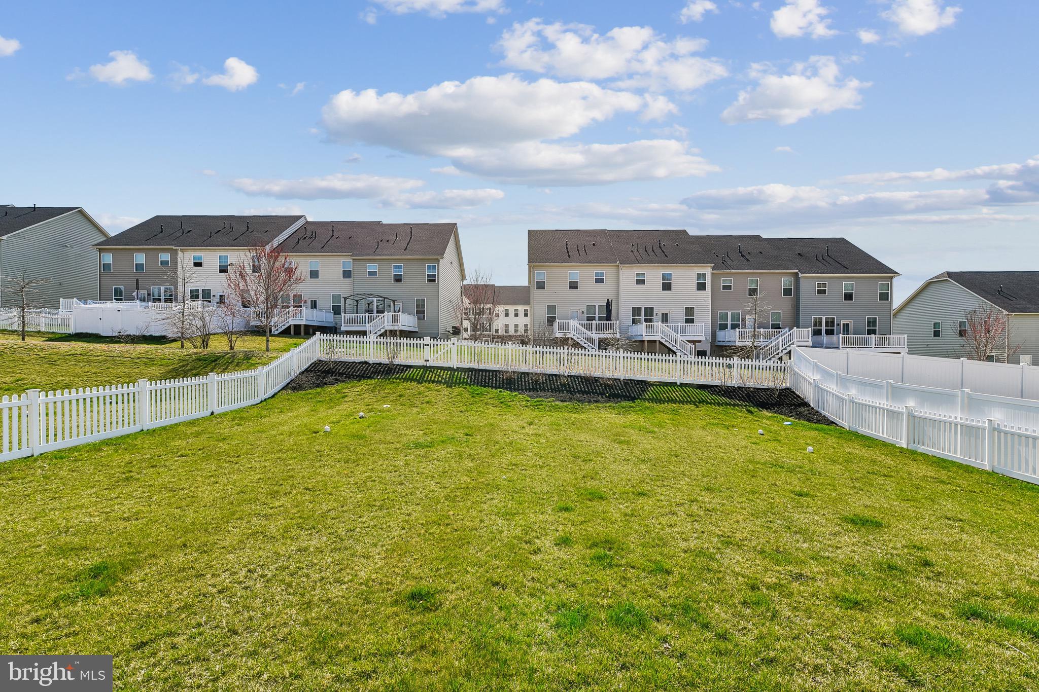 MAGNESS MILL - Residential