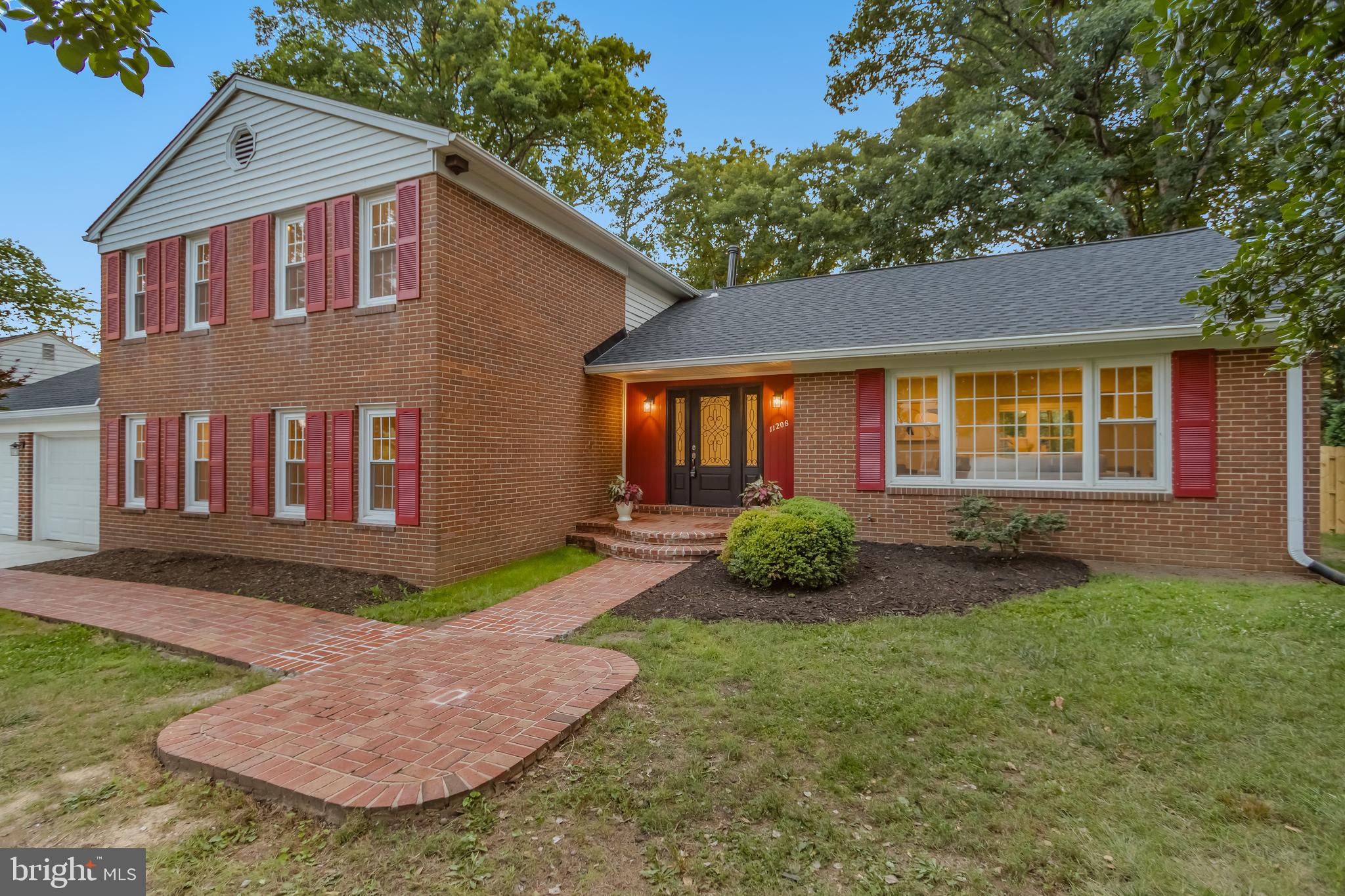 WILLOWBROOK - Residential