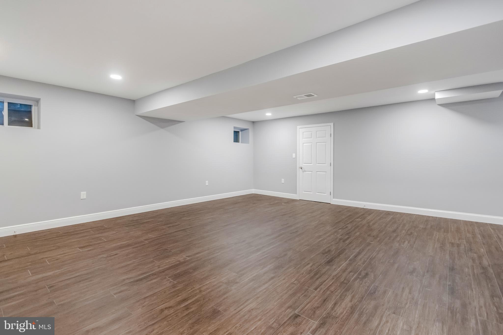 WILLOWBROOK - Residential