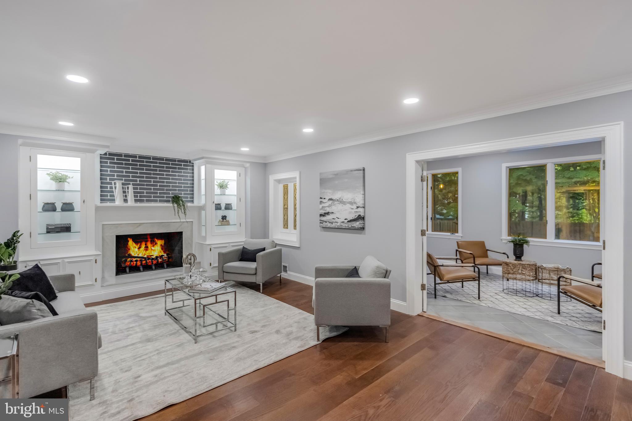 WILLOWBROOK - Residential