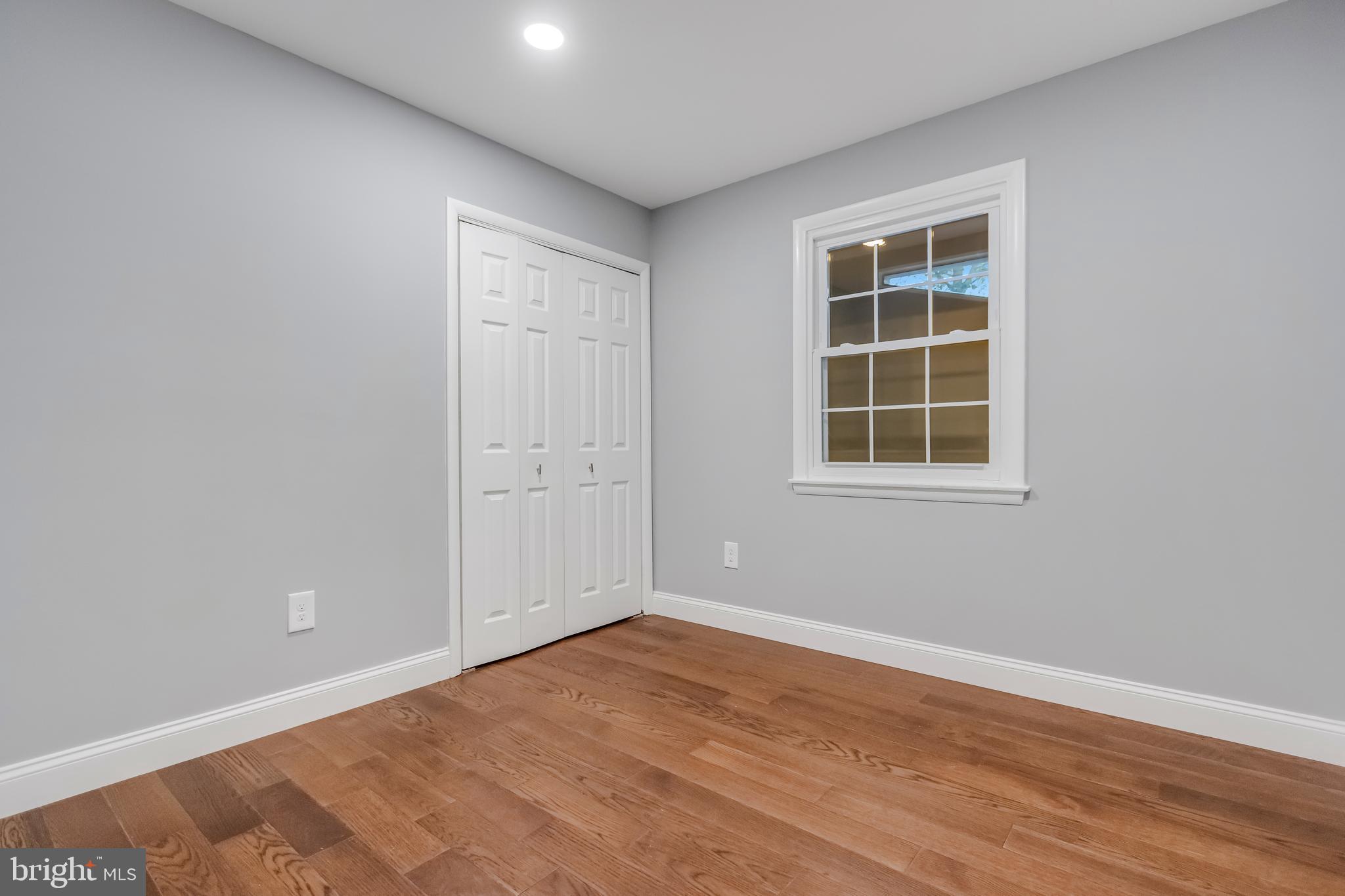 WILLOWBROOK - Residential