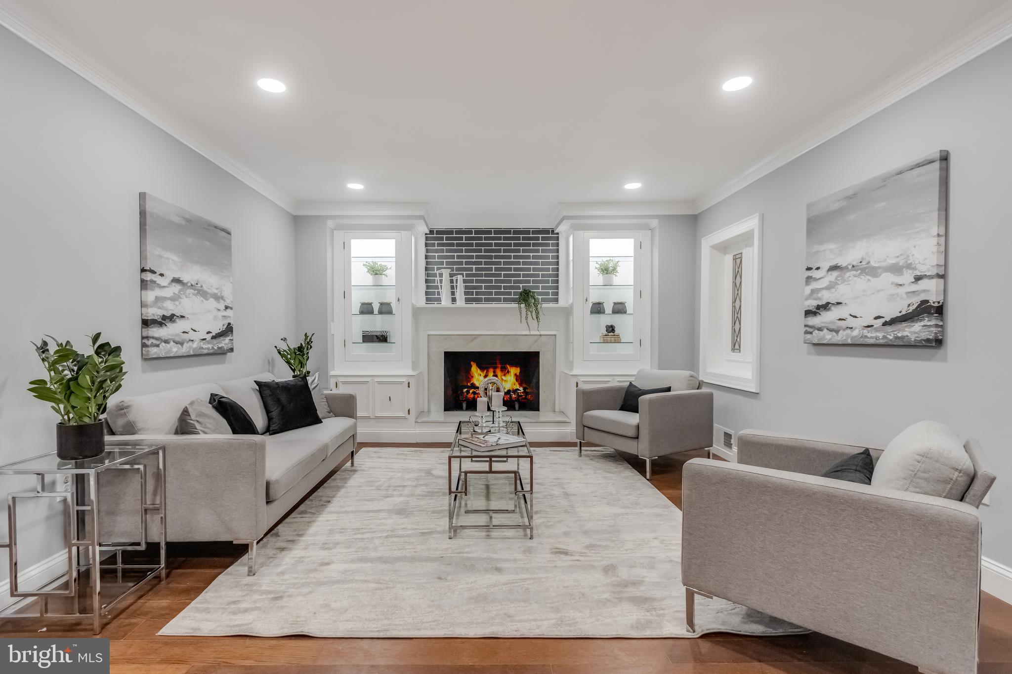 WILLOWBROOK - Residential