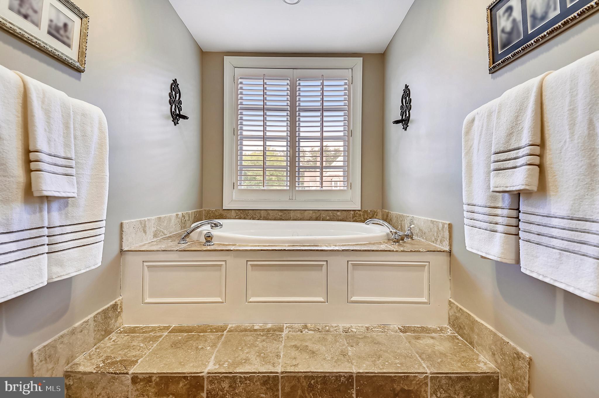 IVEY TRACE - Residential