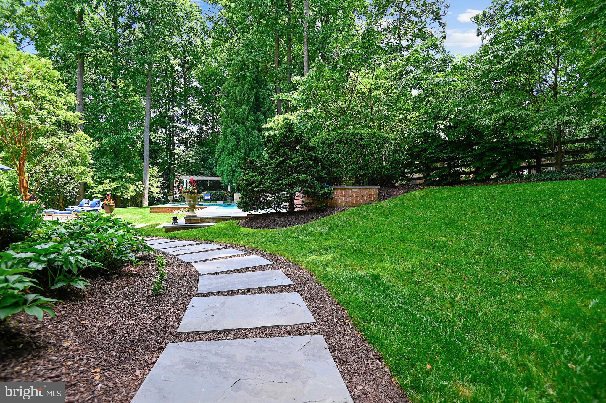 IVEY TRACE - Residential