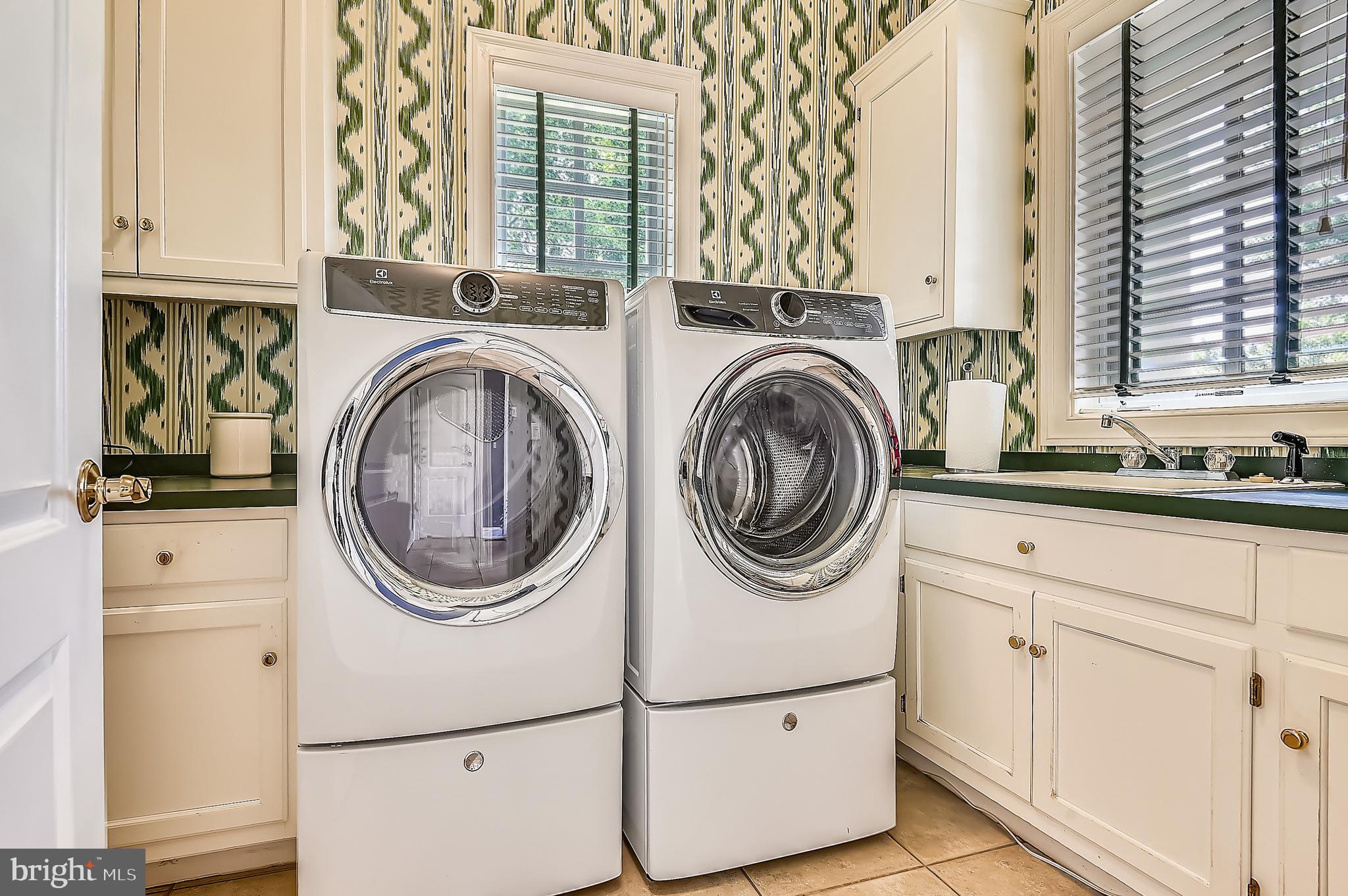 IVEY TRACE - Residential