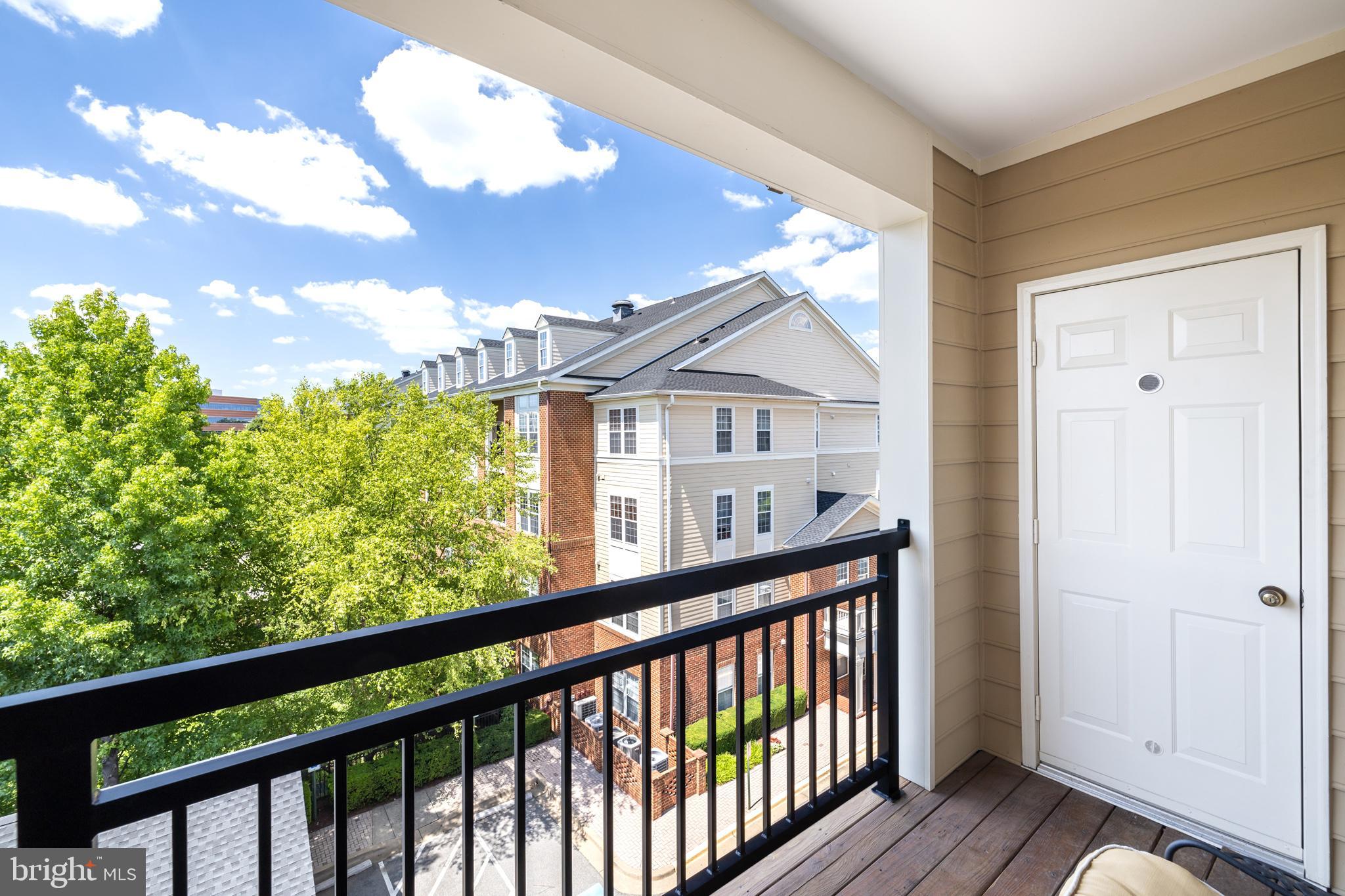 FALLSGROVE - Residential