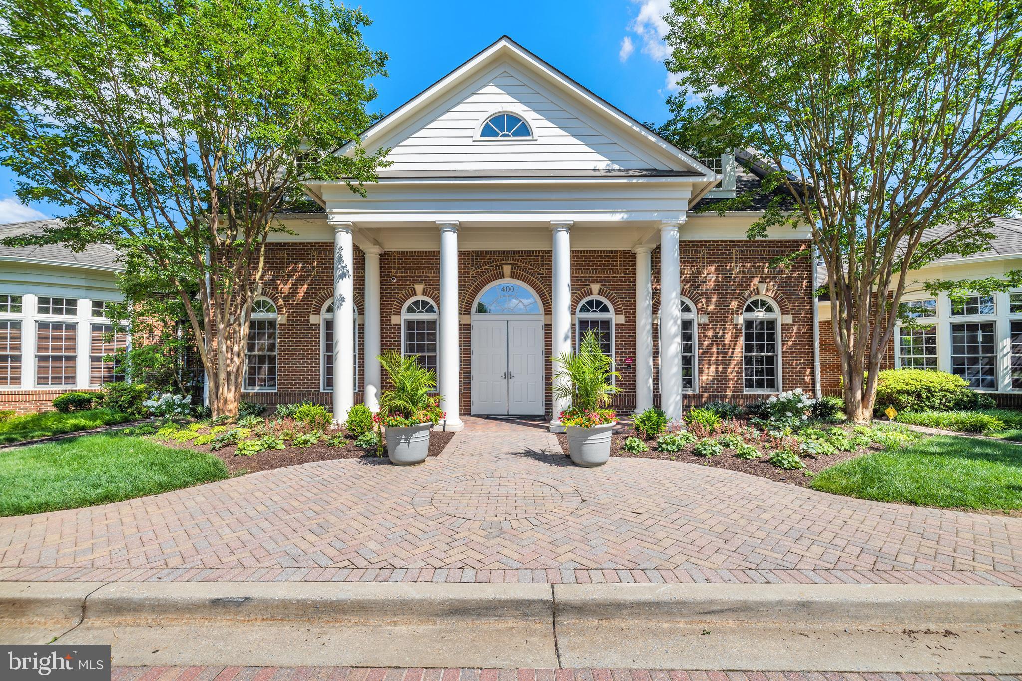 FALLSGROVE - Residential