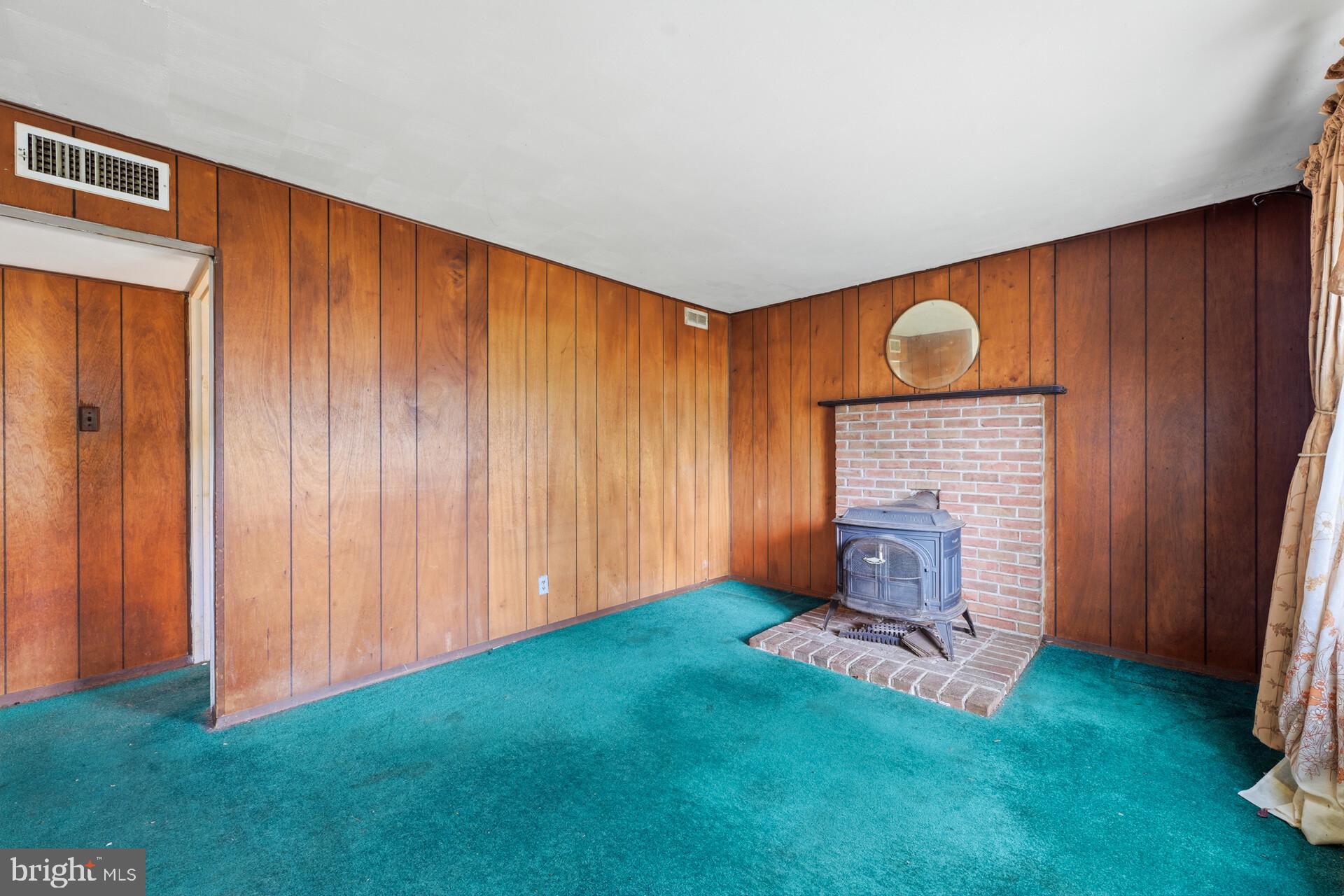 563 WILK DRIVE