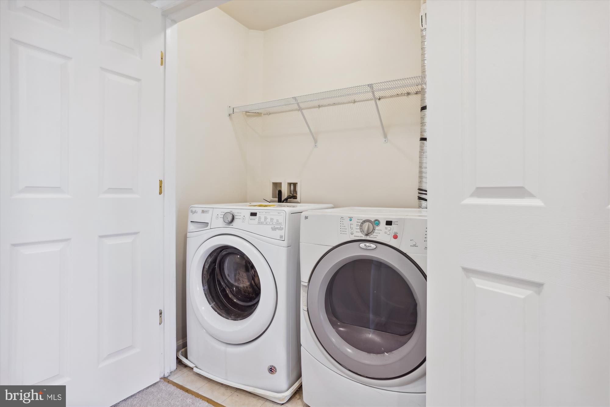 RIPPON LANDING - Residential