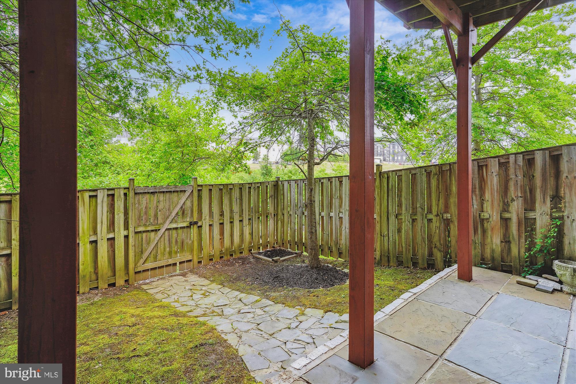 RIPPON LANDING - Residential