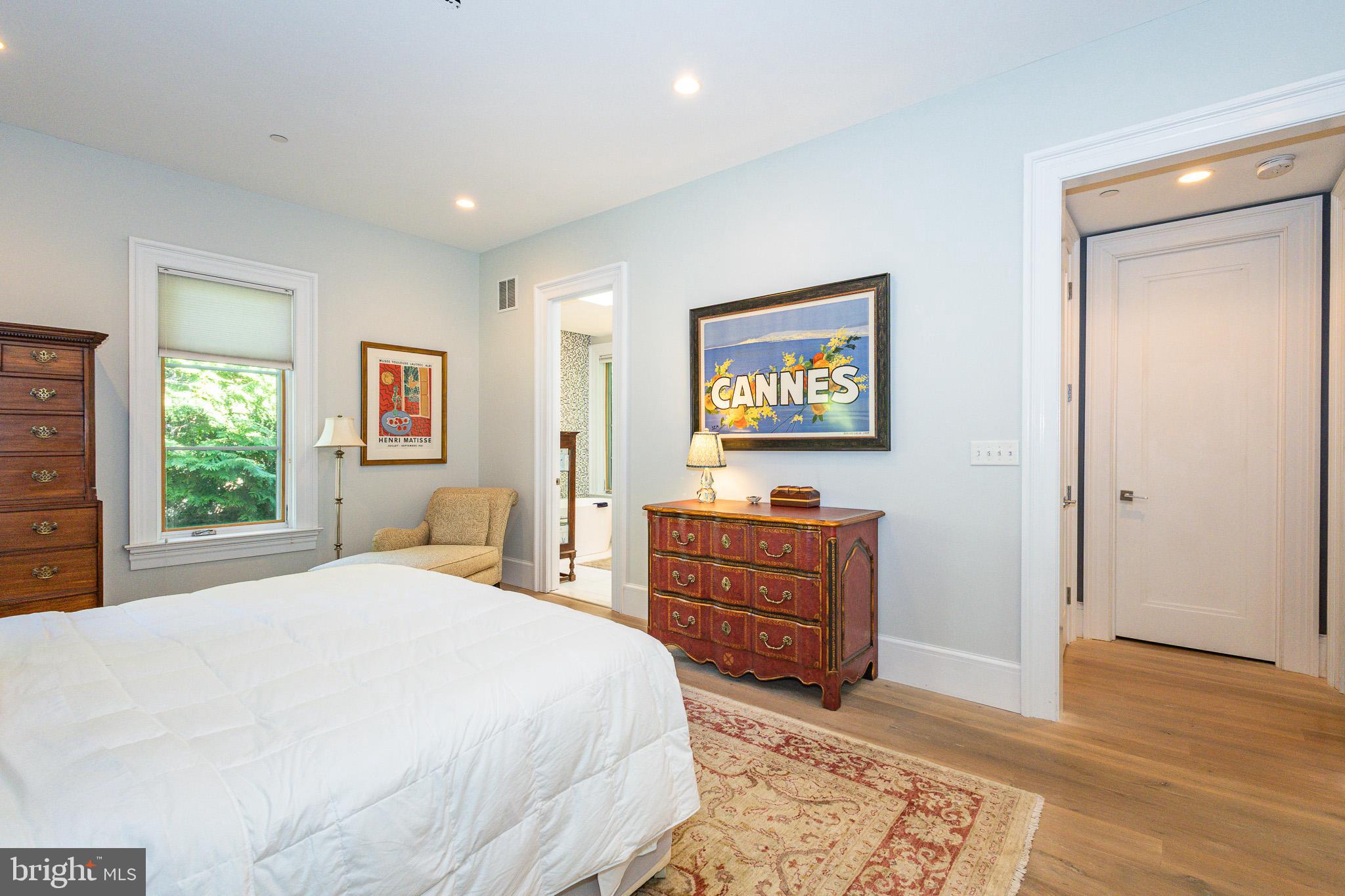 EASTPORT - Residential