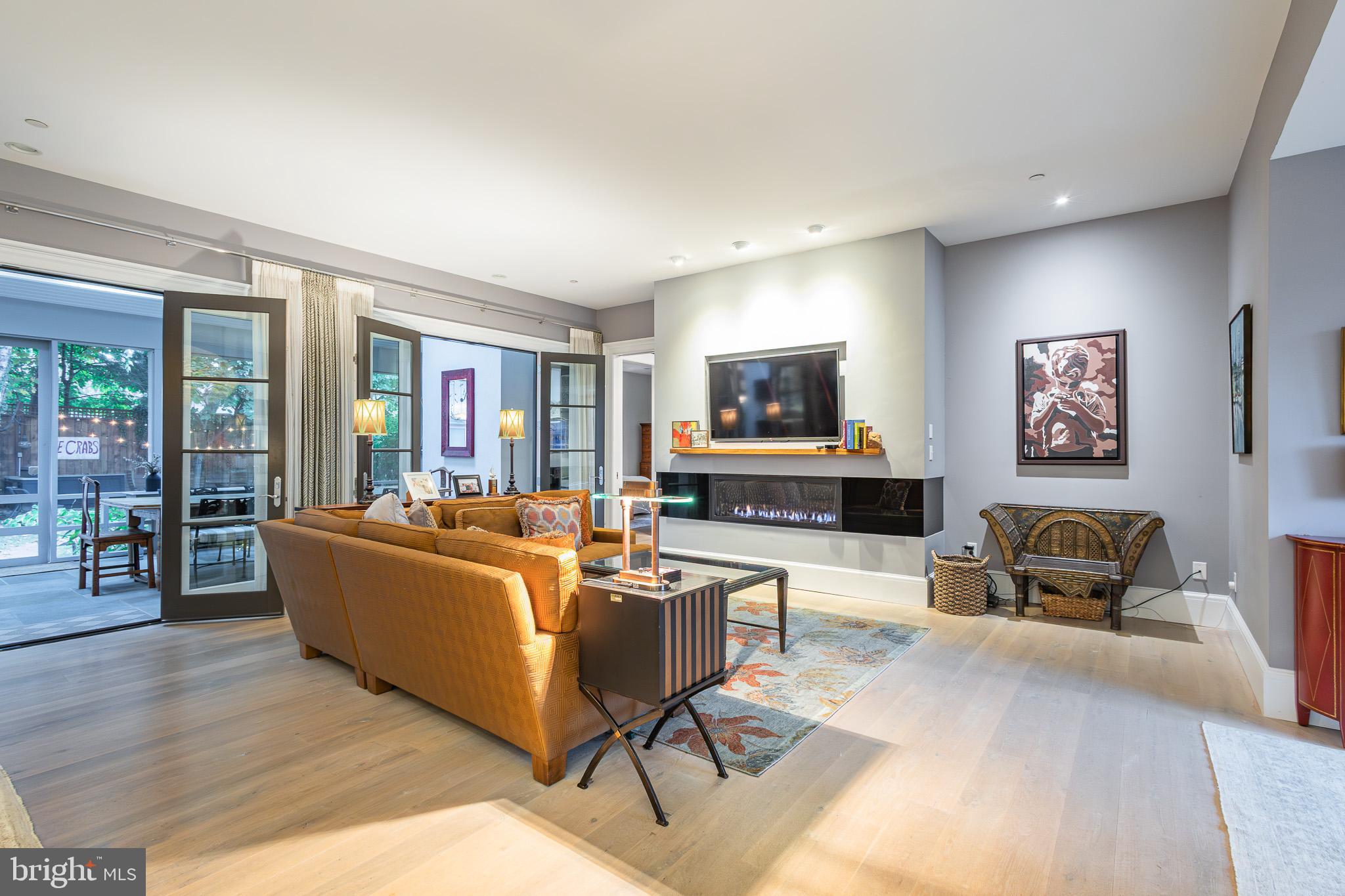 EASTPORT - Residential