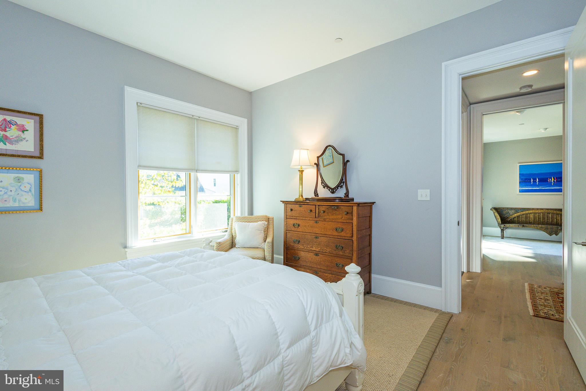 EASTPORT - Residential