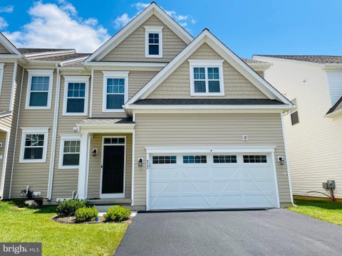 Townhouse For Rent - 512 Lewis Street<br/> Chester County, DOWNINGTOWN, PA 19335