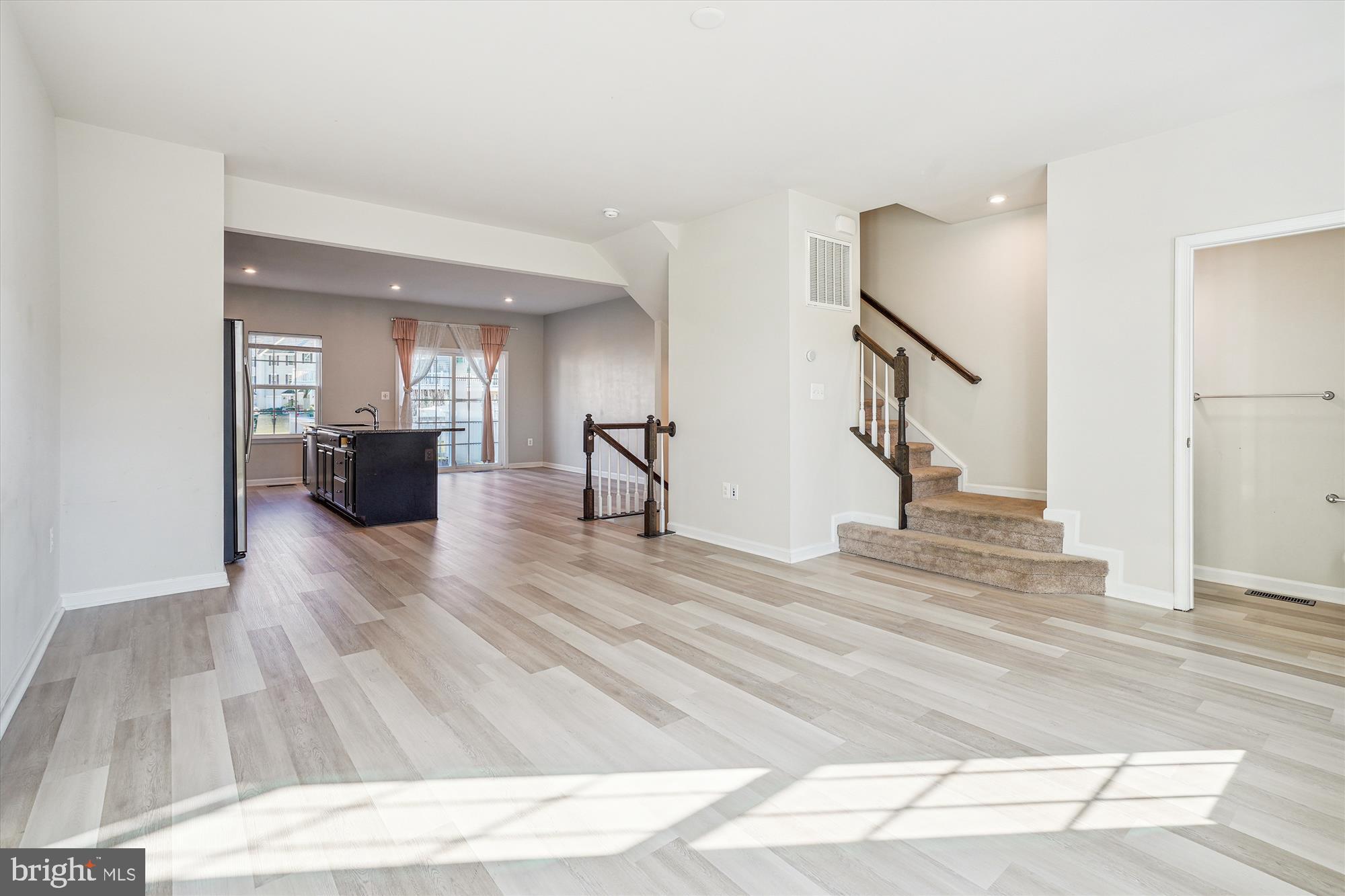 RAPPAHANNOCK LANDING - Residential Lease