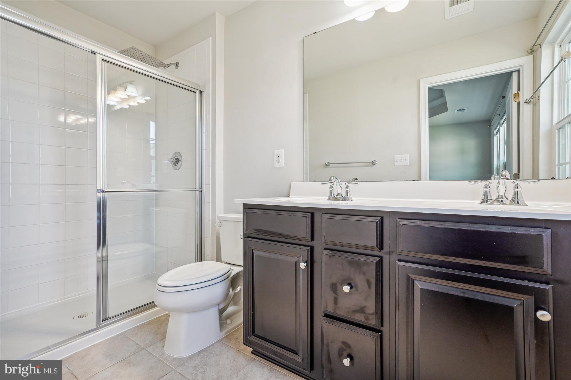 RAPPAHANNOCK LANDING - Residential Lease