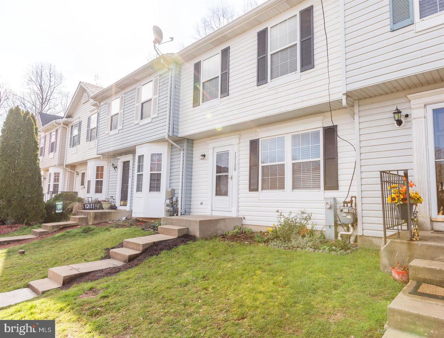 CHASE MANOR - Residential Lease