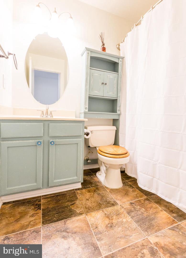 CHASE MANOR - Residential Lease