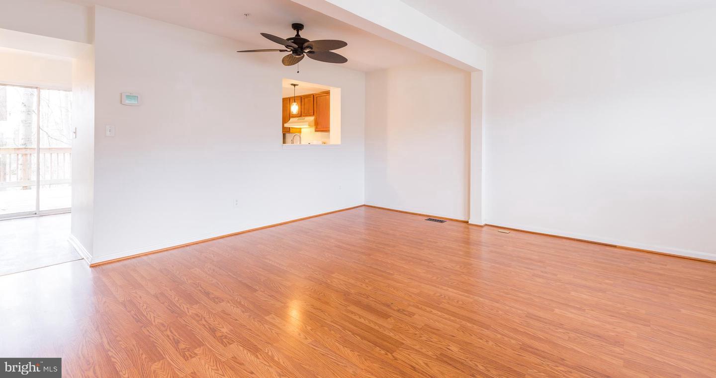 CHASE MANOR - Residential Lease