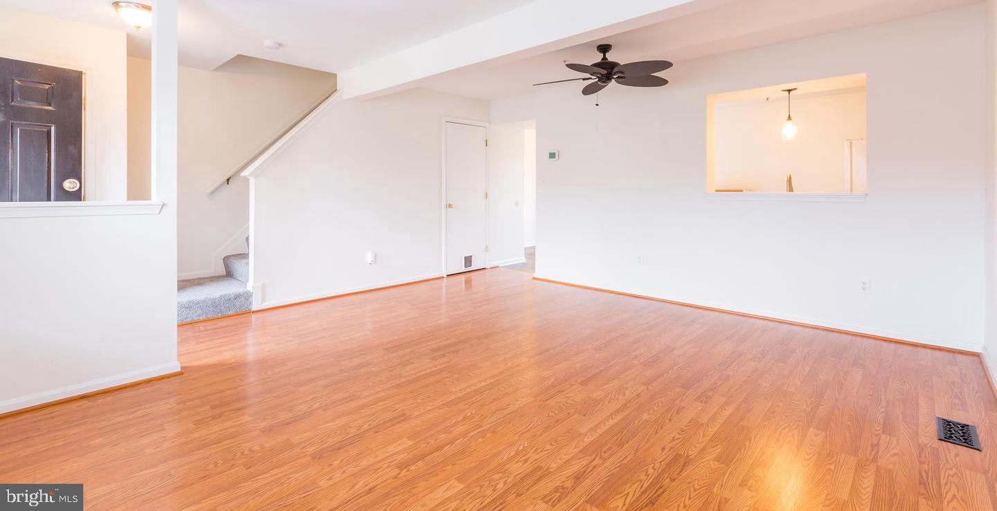 CHASE MANOR - Residential Lease