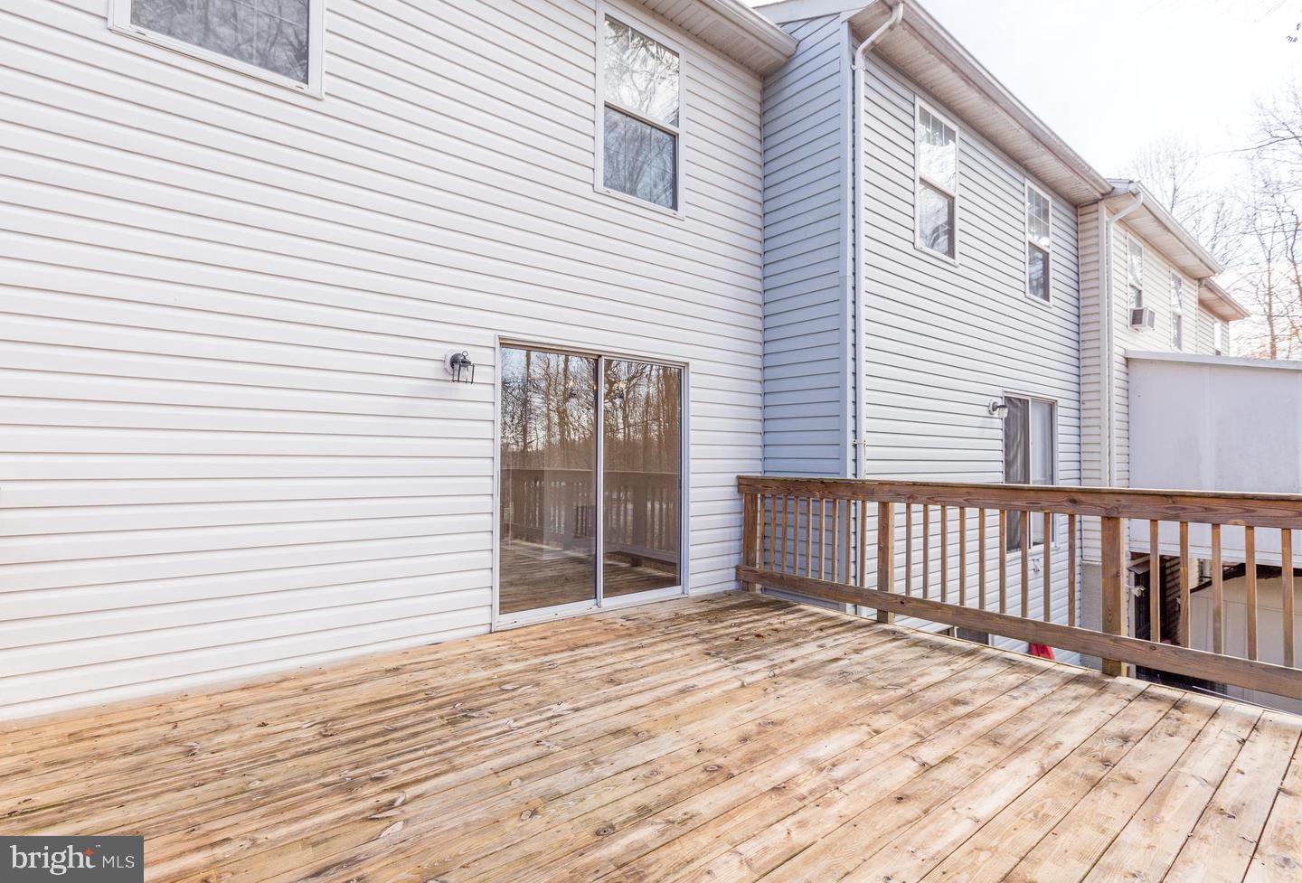 CHASE MANOR - Residential Lease