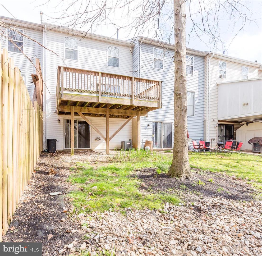 CHASE MANOR - Residential Lease