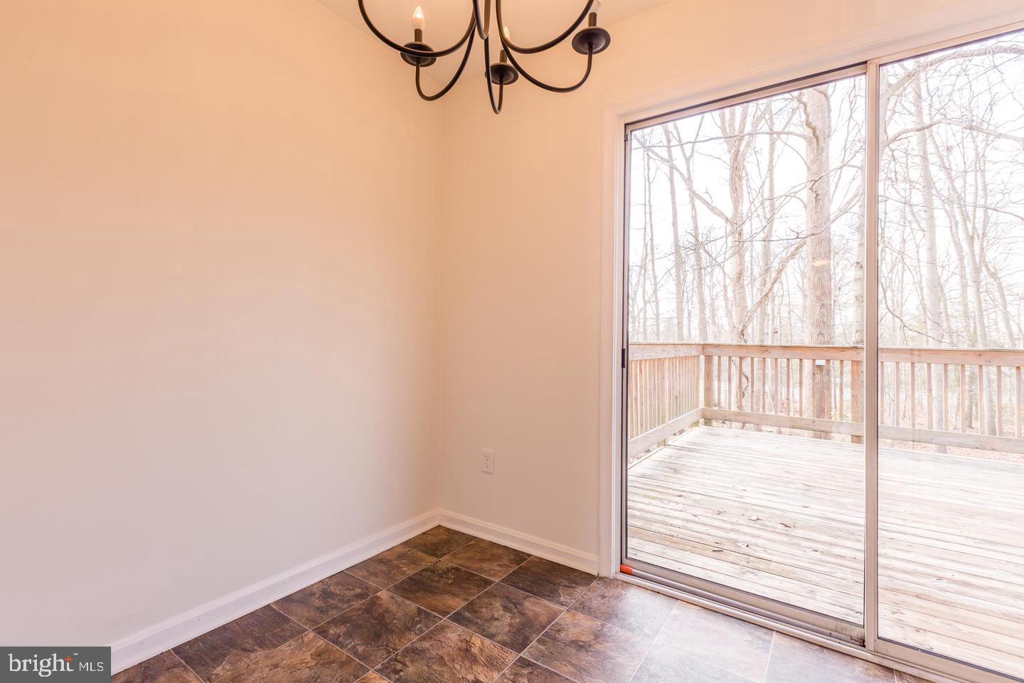 CHASE MANOR - Residential Lease