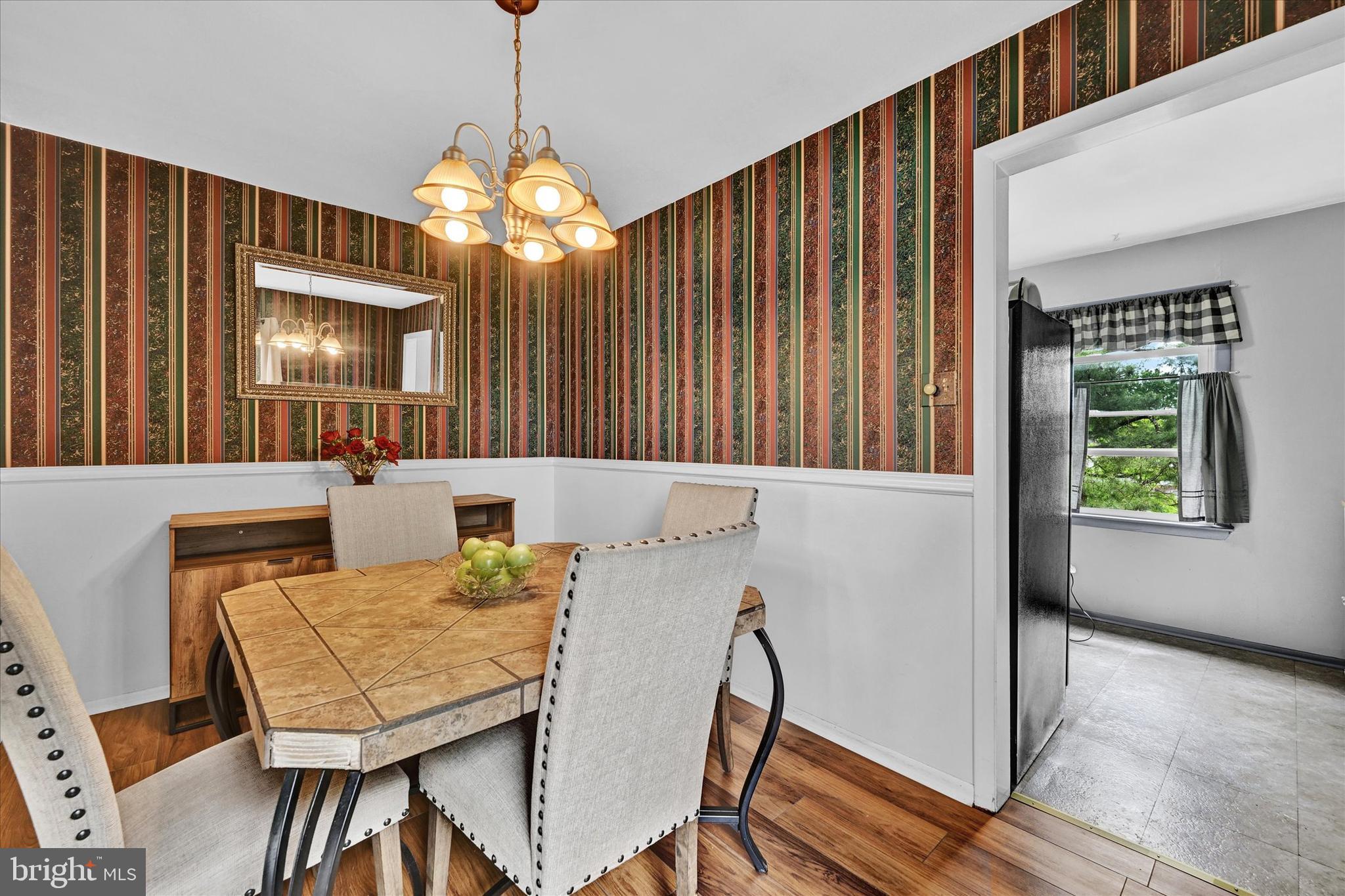 BELMONT - Residential