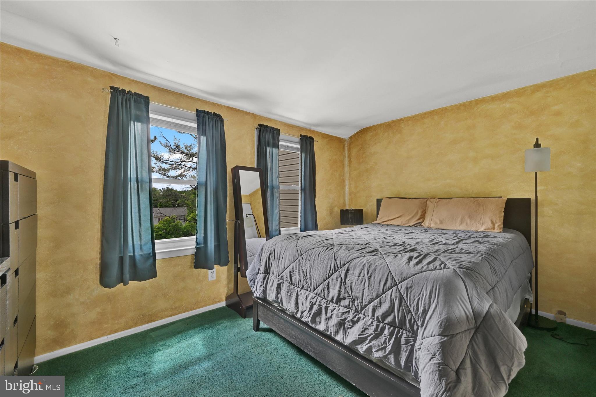 BELMONT - Residential