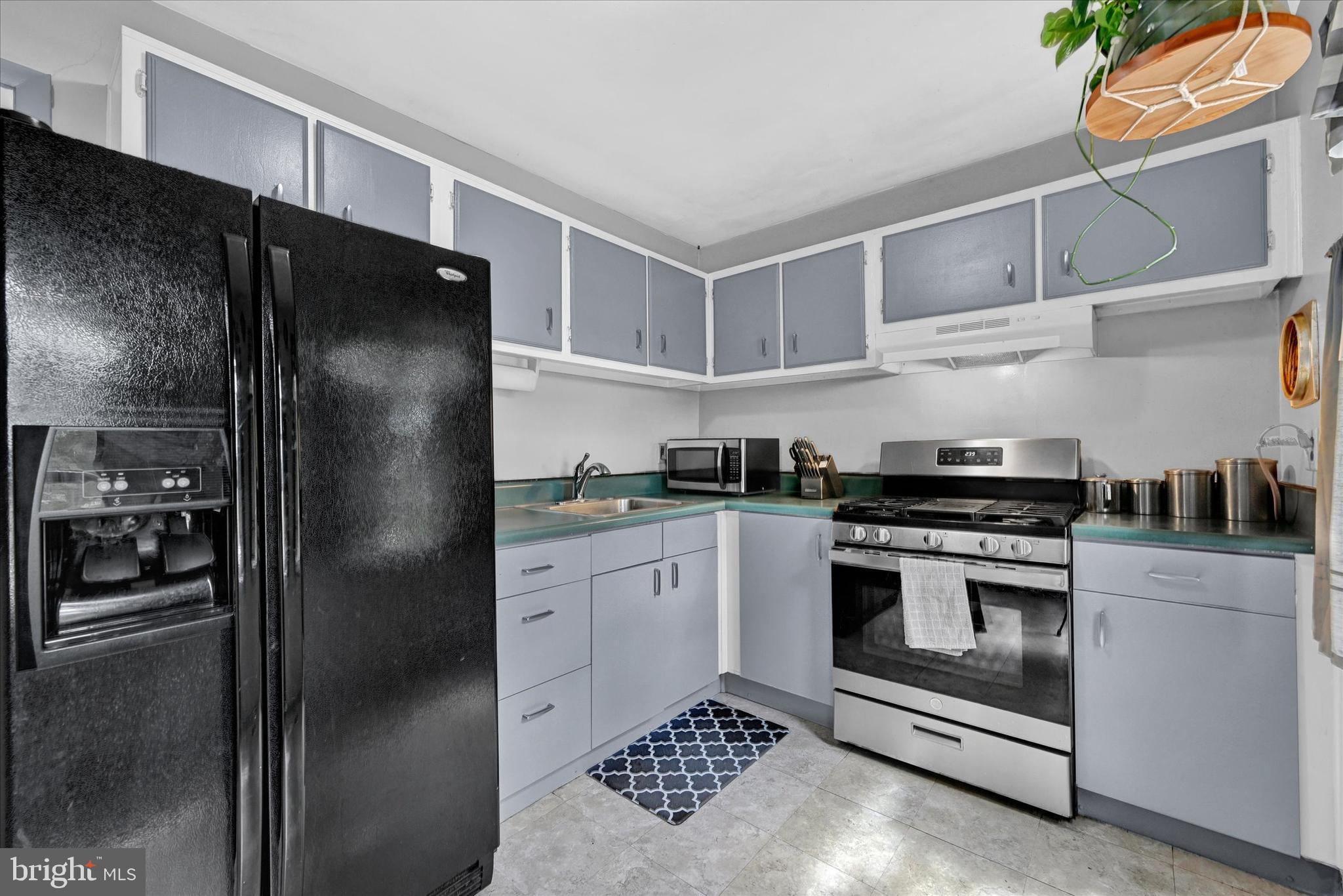 BELMONT - Residential