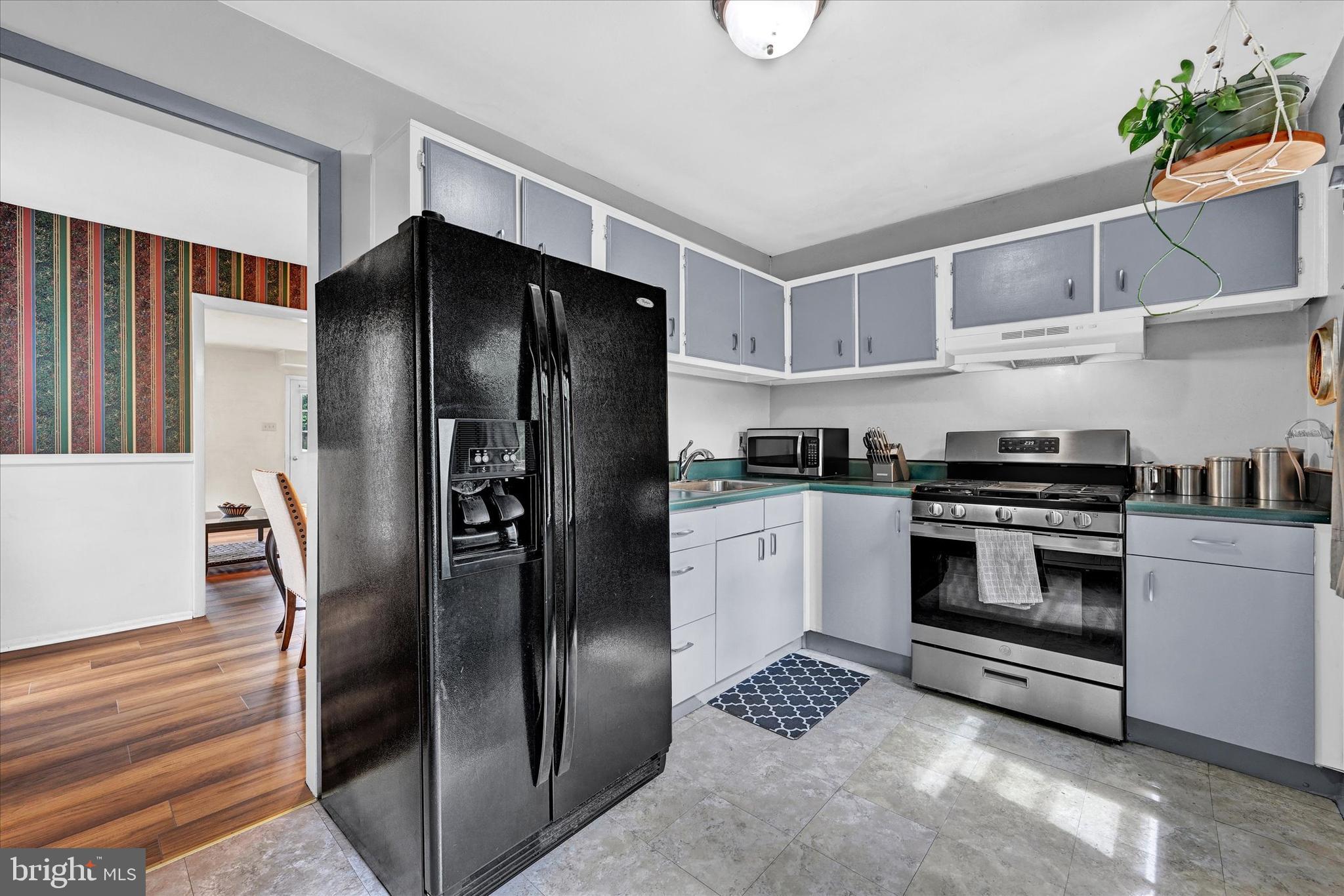 BELMONT - Residential