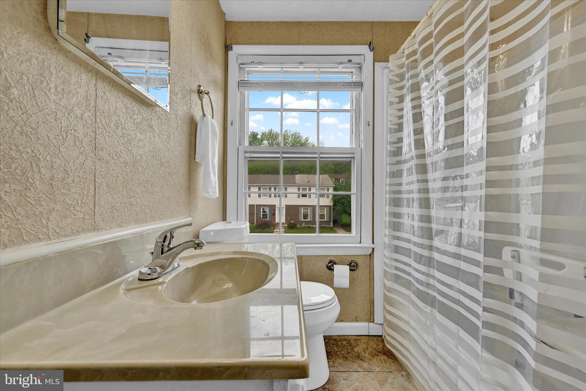 BELMONT - Residential