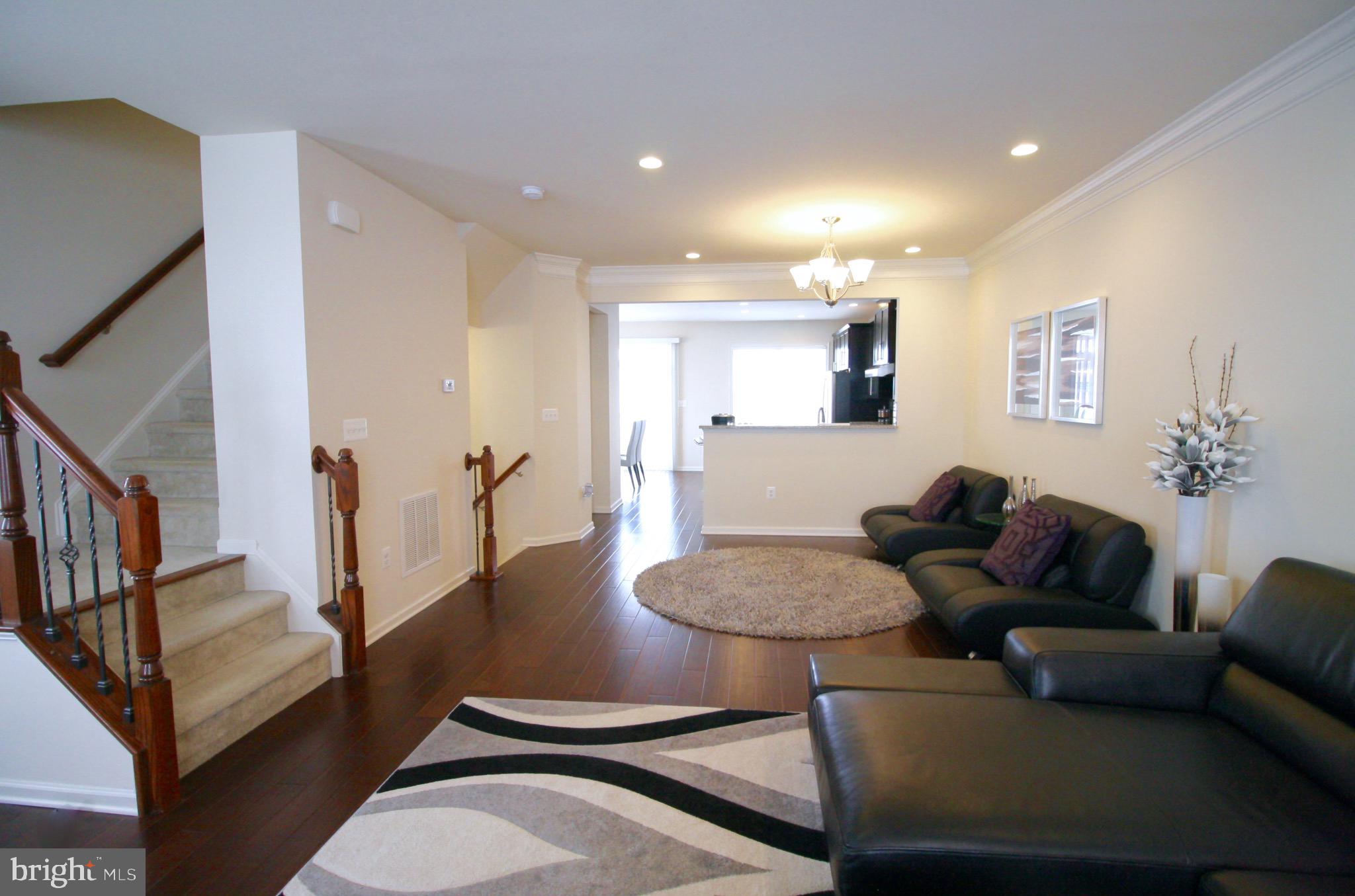 LOUDOUN VALLEY ESTATES 2 - Residential Lease